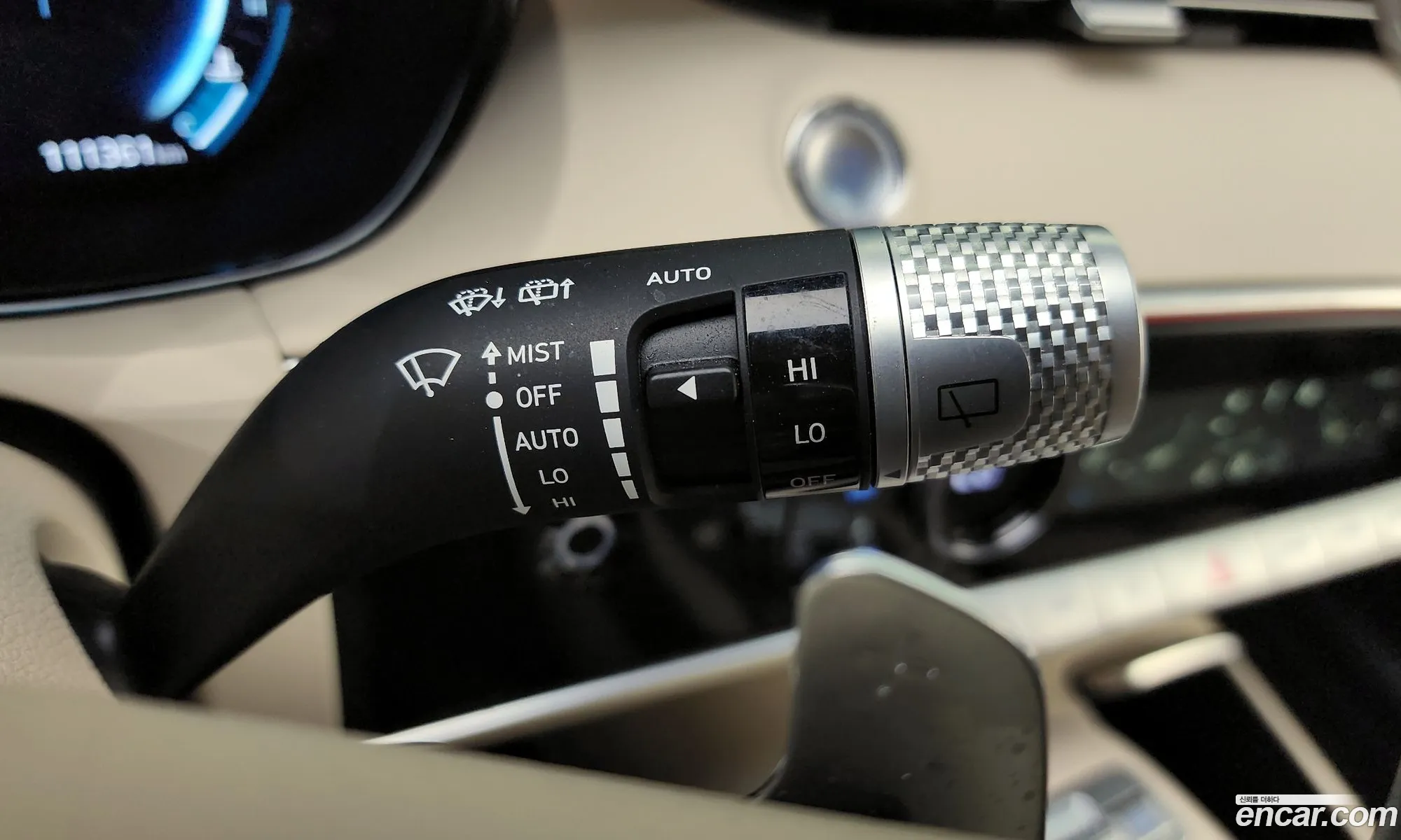 Genesis GV70 2021 — 23