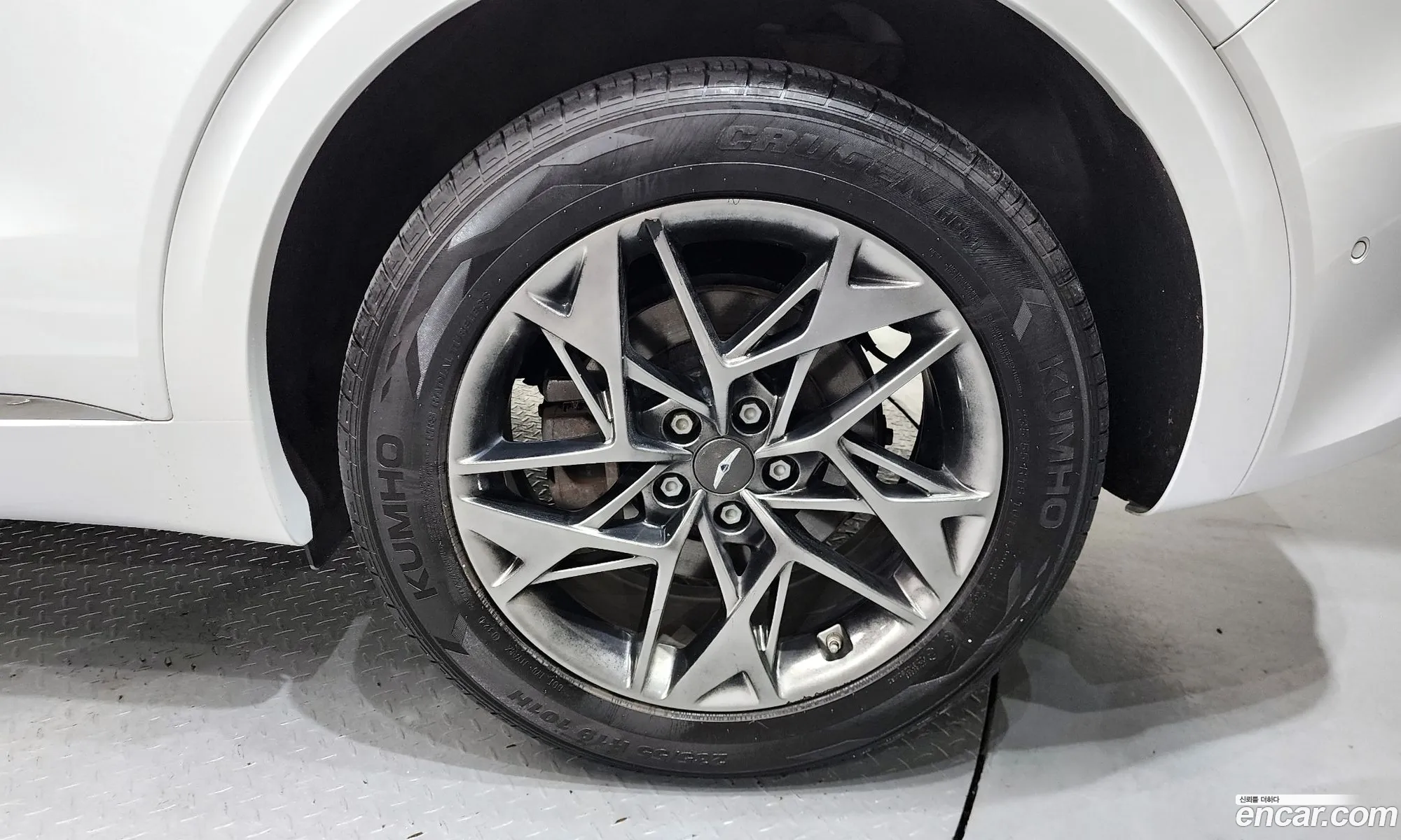 Genesis GV70 2021 — 15