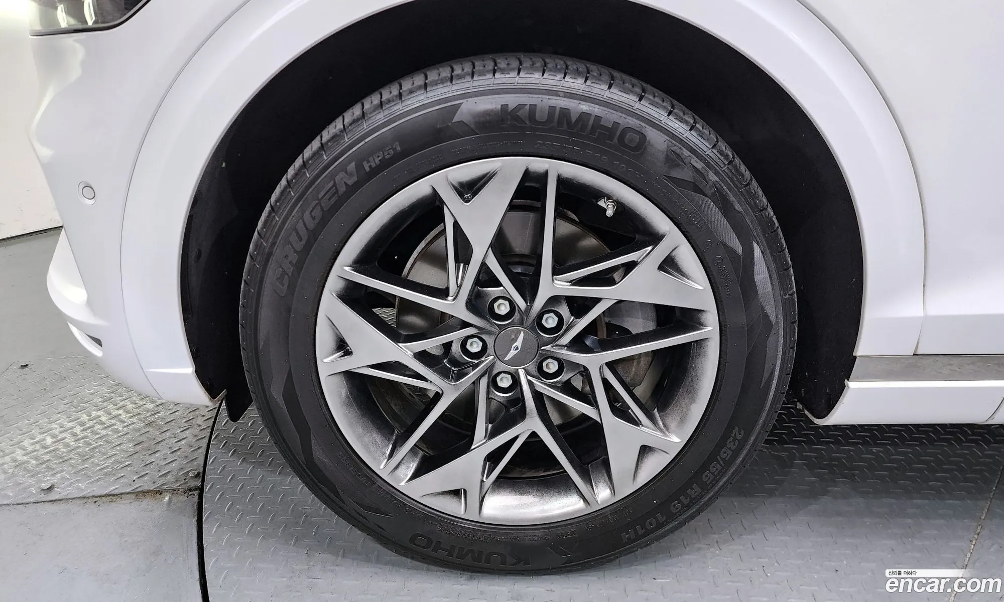 Genesis GV70 2021 — 21