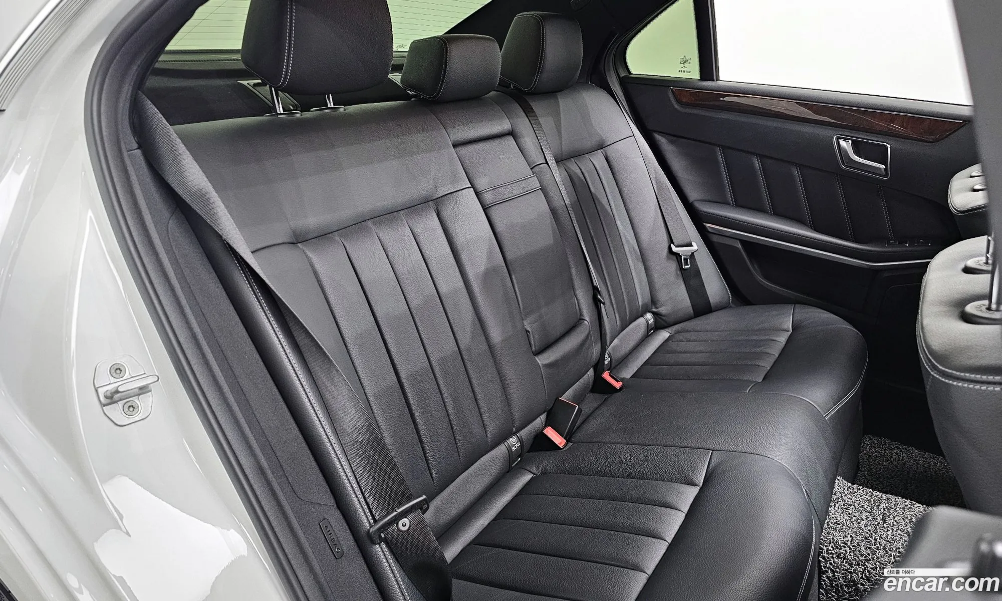 Mercedes-Benz E-Class W212 2015 — 5