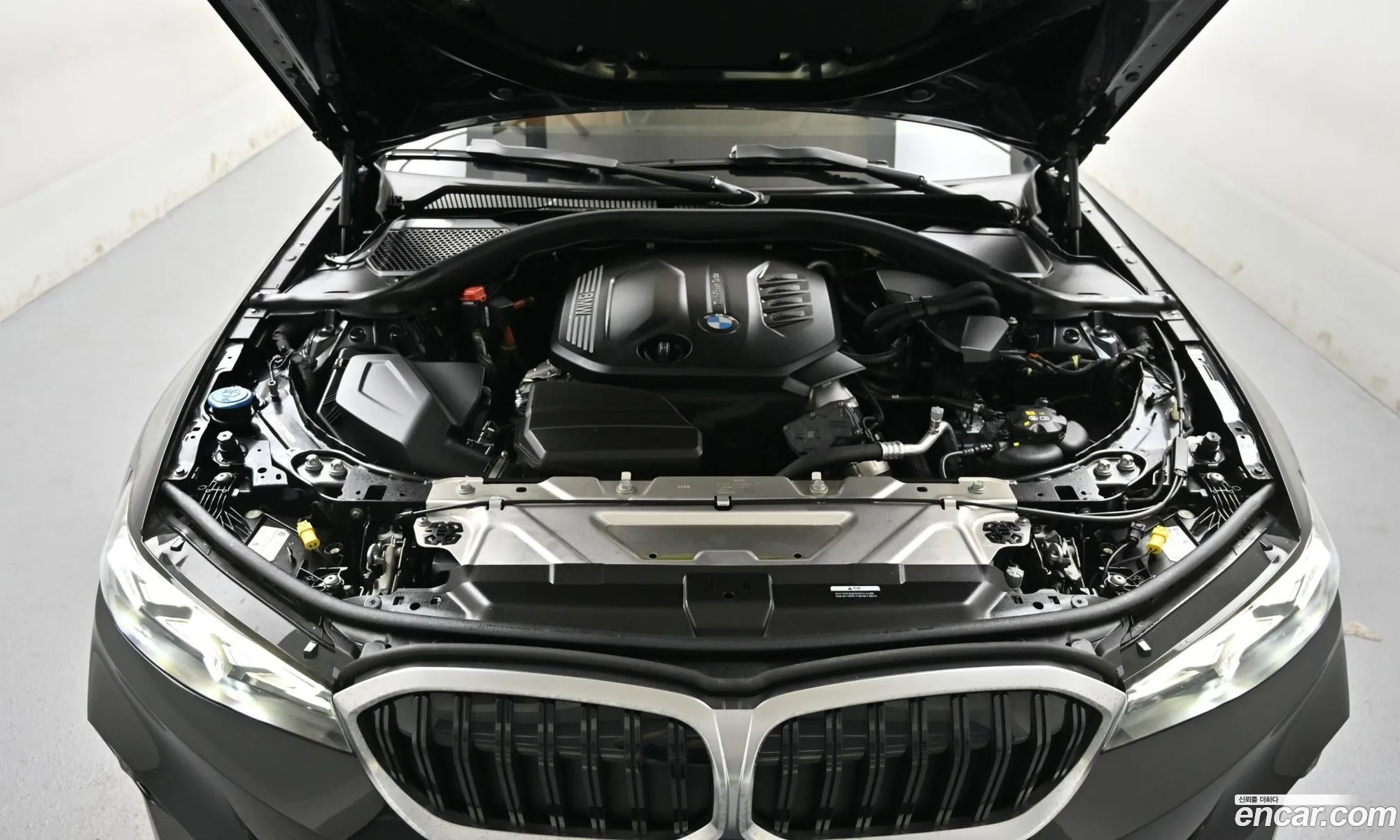 BMW 3 Series 2025 — 6