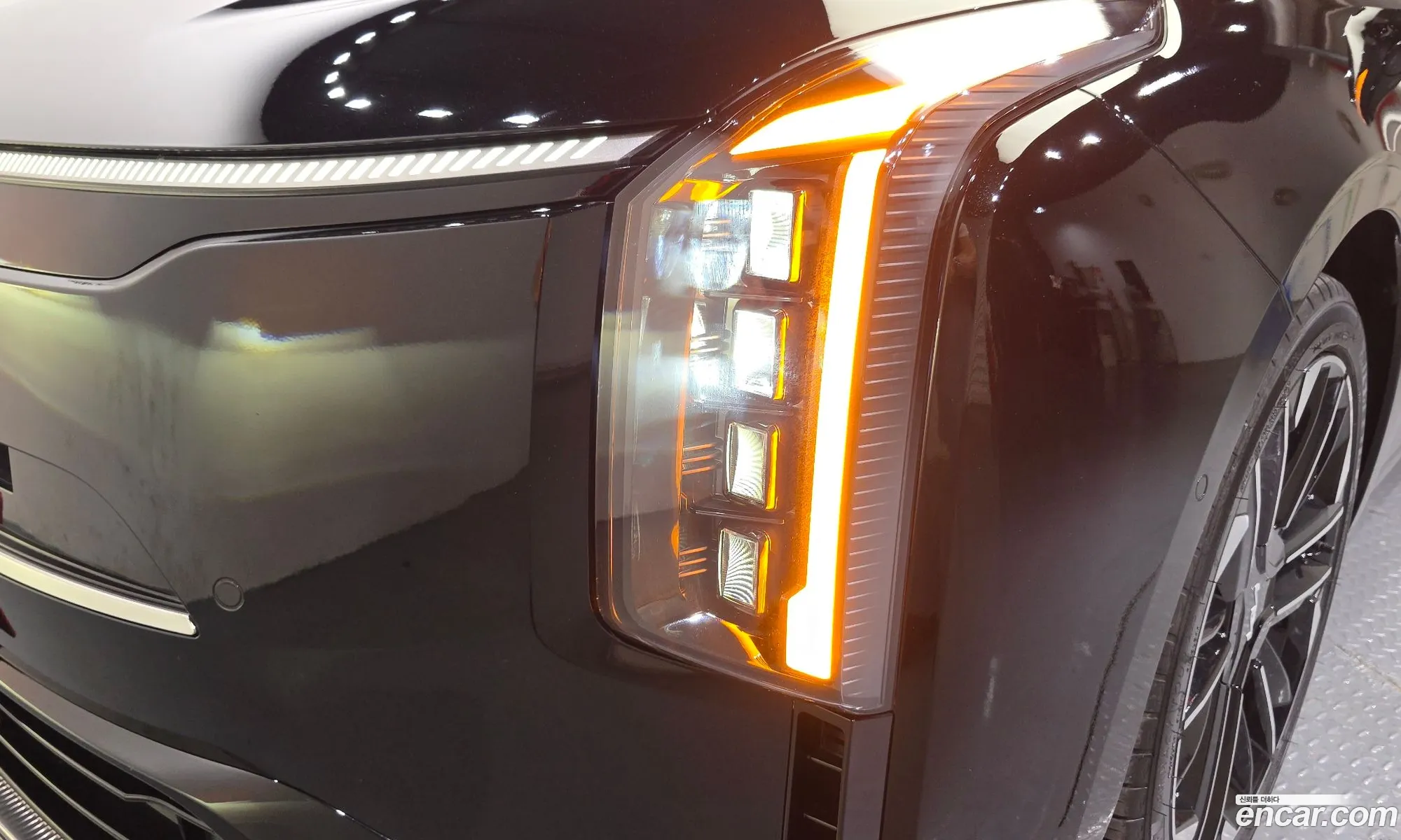 Kia K8 Hybrid 2024 — 10