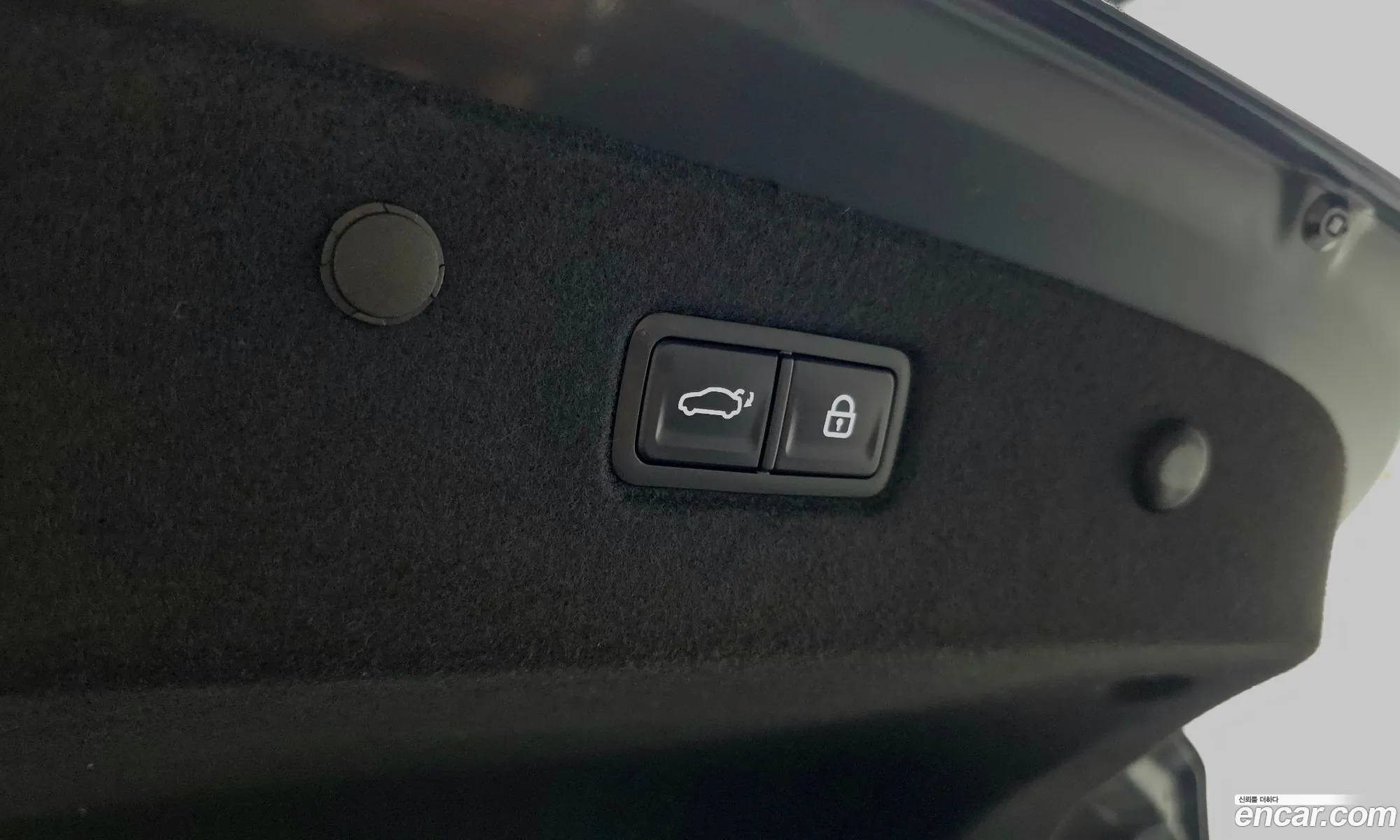 Kia K8 Hybrid 2024 — 29