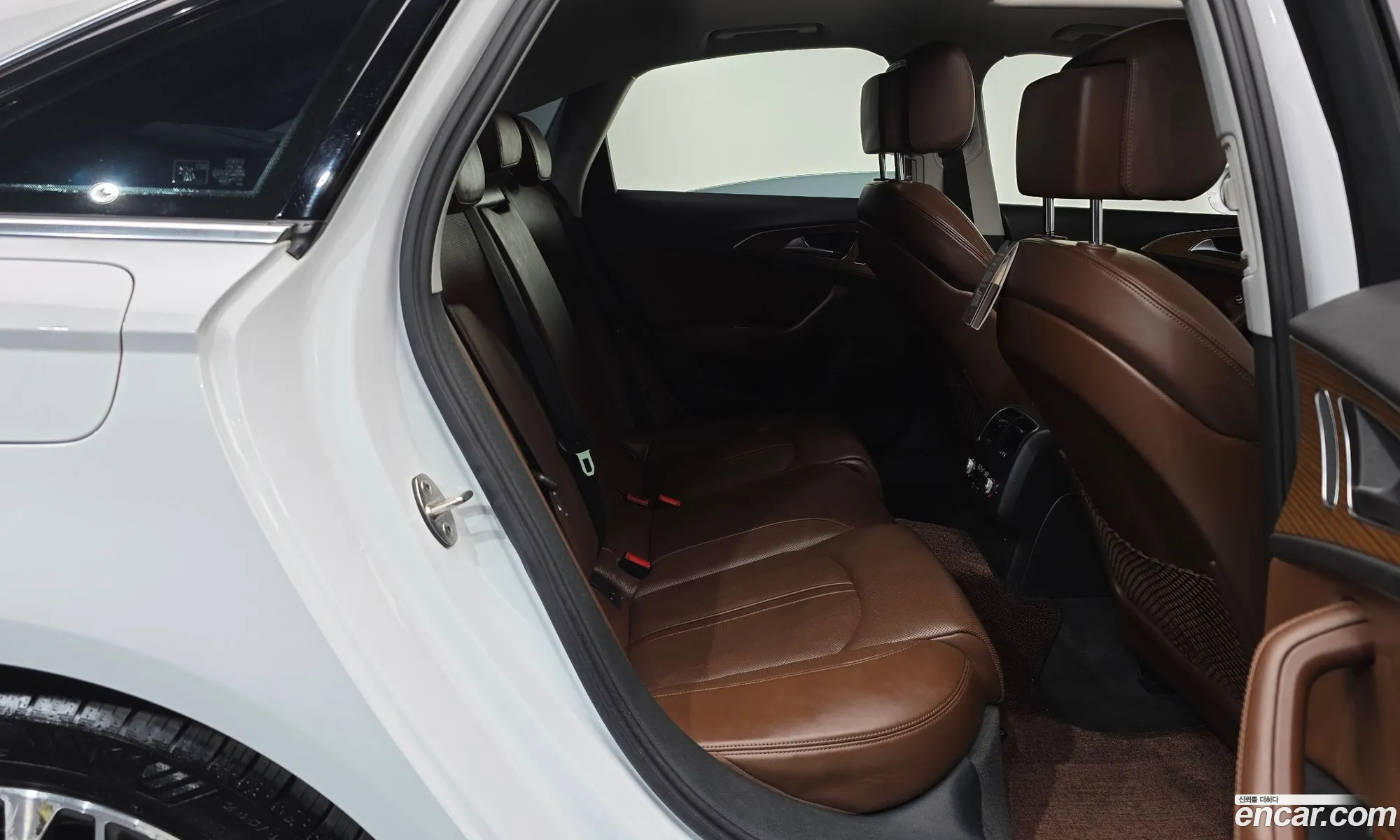 Audi A6 2015 WAUZZZ4G7GN022418 — 11