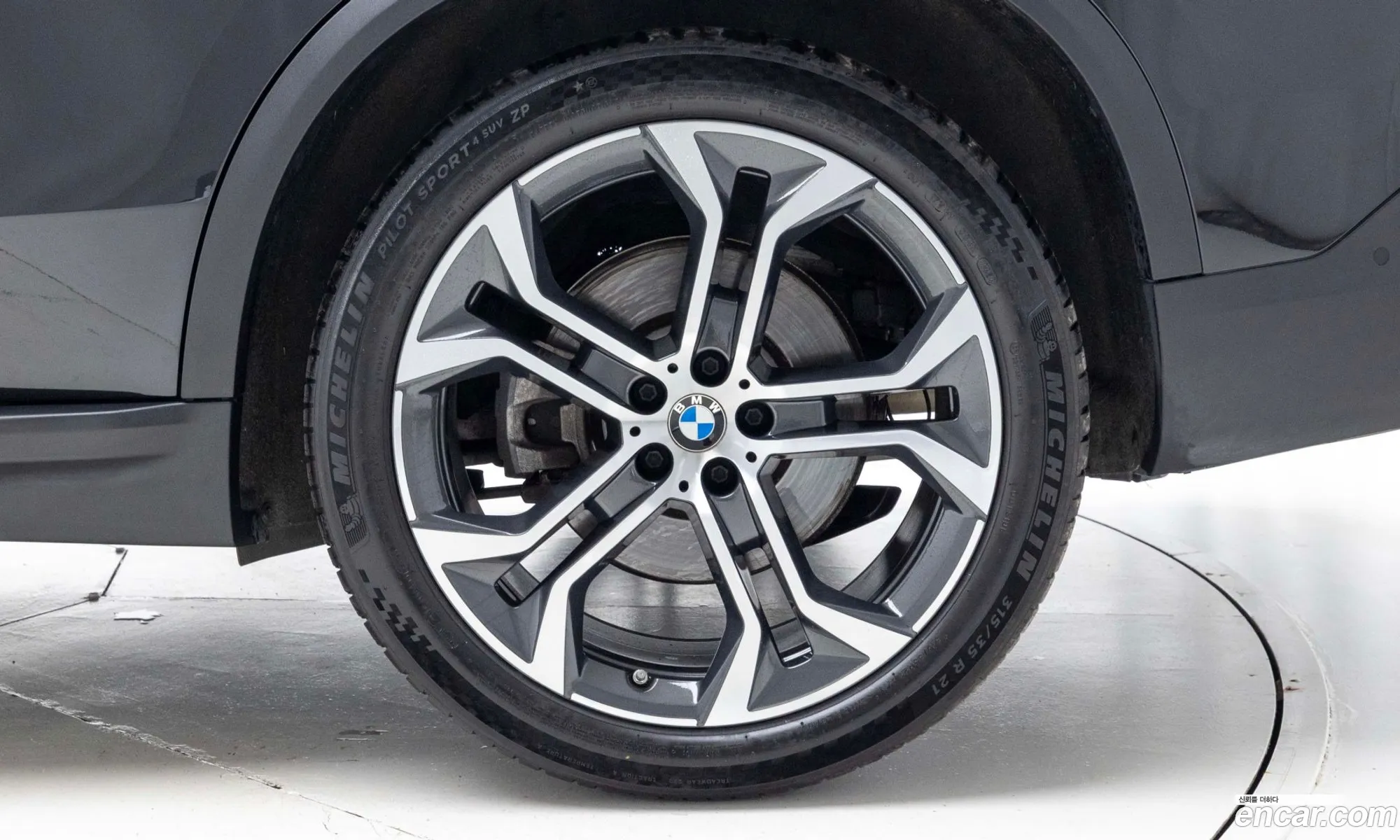 BMW X5 2023 — 3