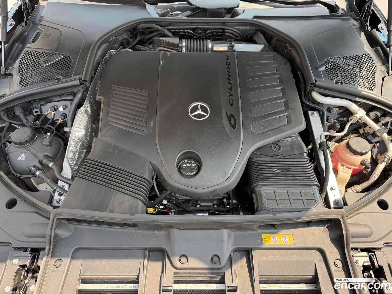 Mercedes-Benz S-Class W223 2022 — 8
