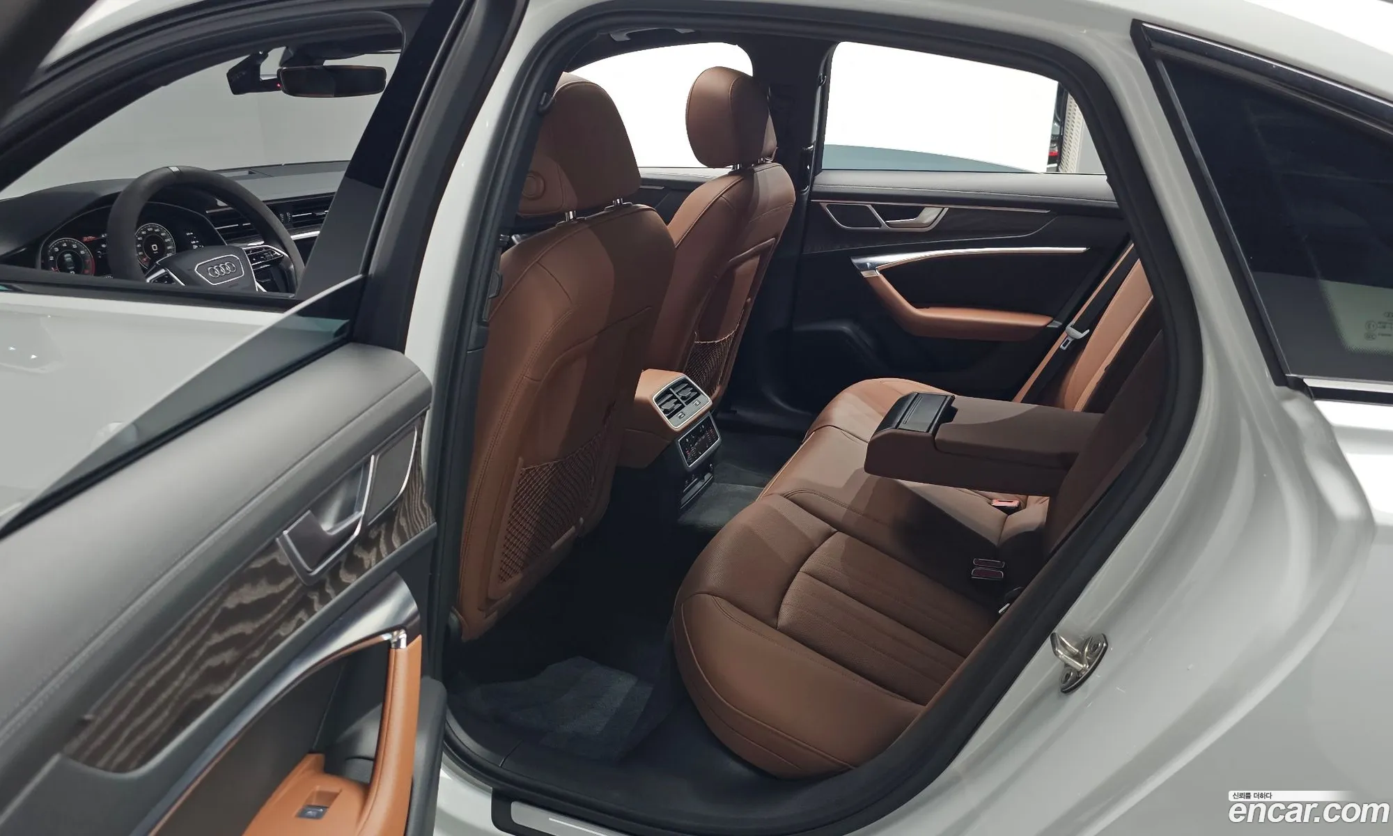 Audi A6 2023 — 2