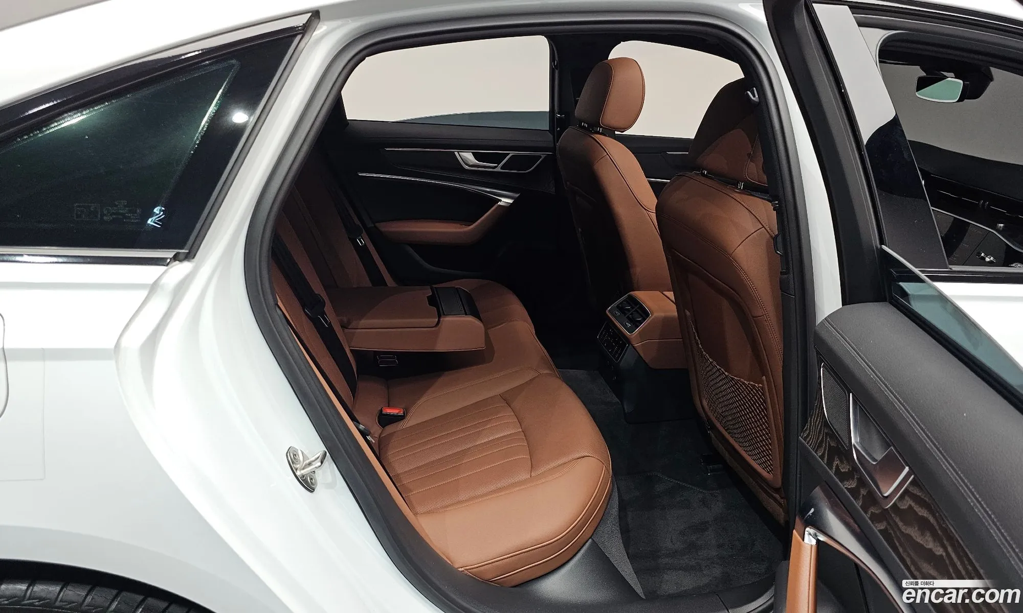 Audi A6 2023 — 18