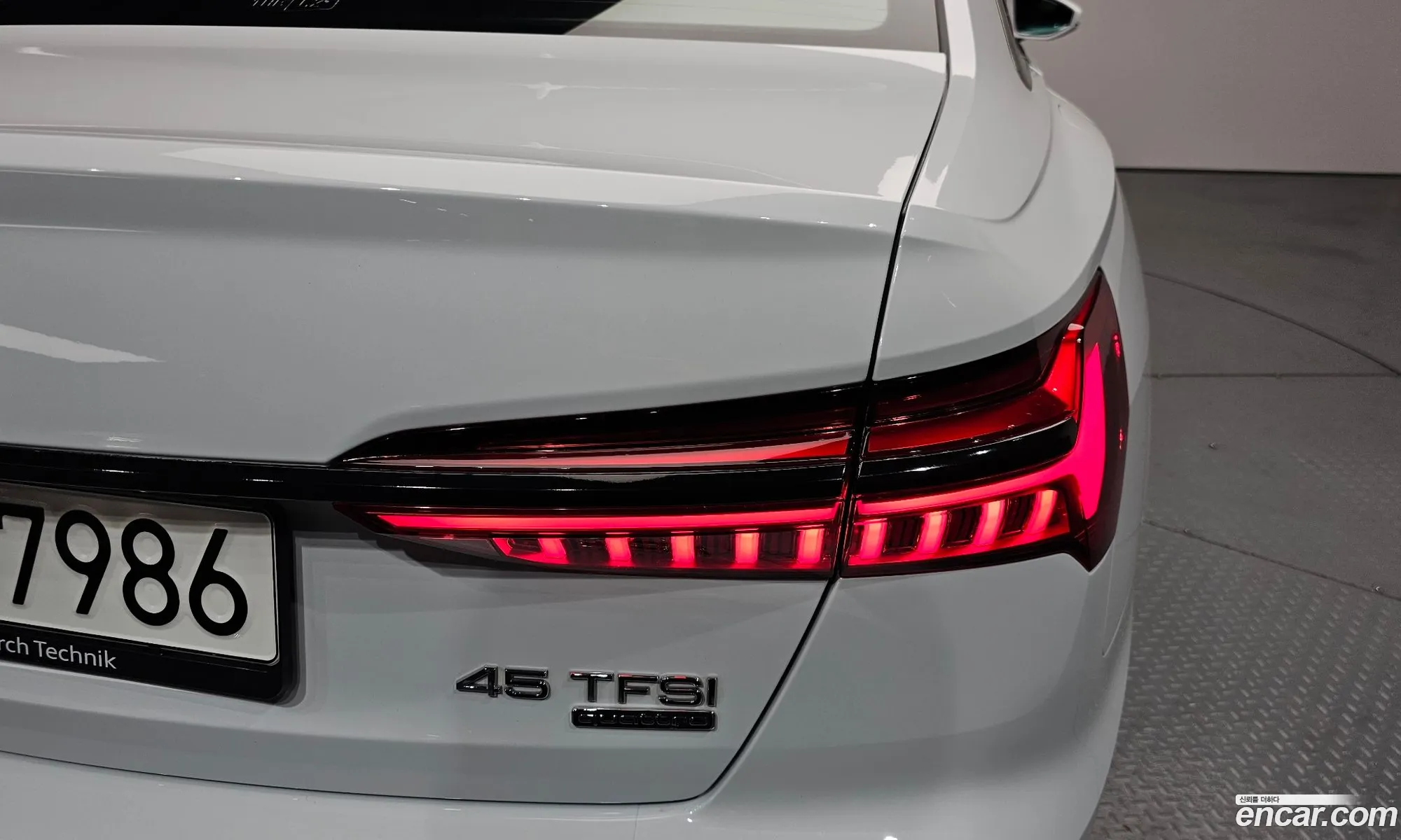 Audi A6 2023 — 8