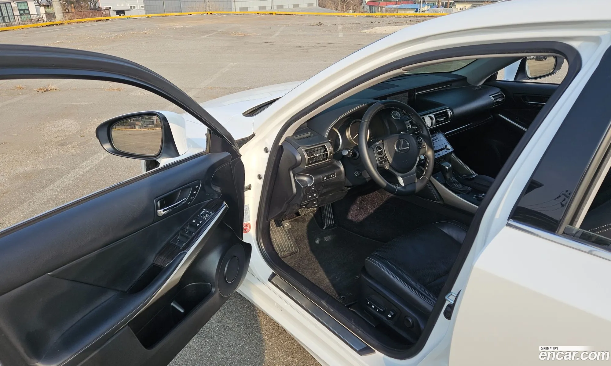 Lexus IS250 2013 — 14