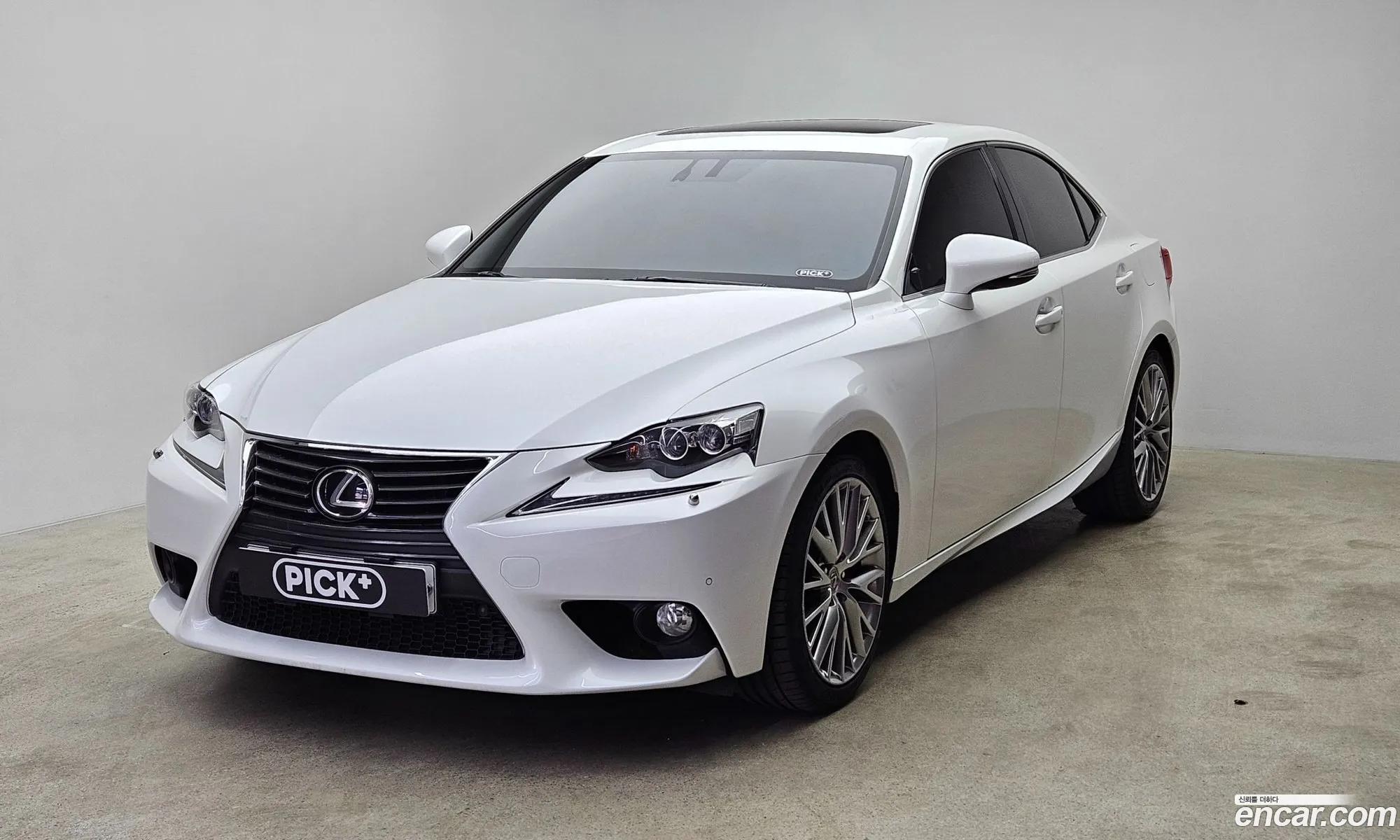 Lexus IS250 2013 — 16