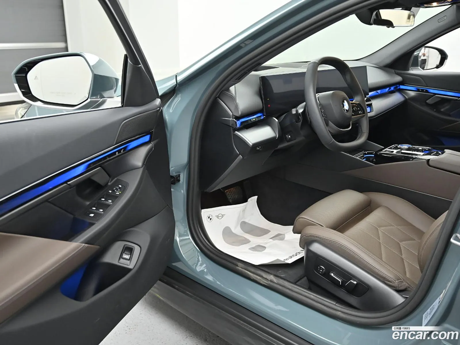 BMW 5 Series 2025 — 7