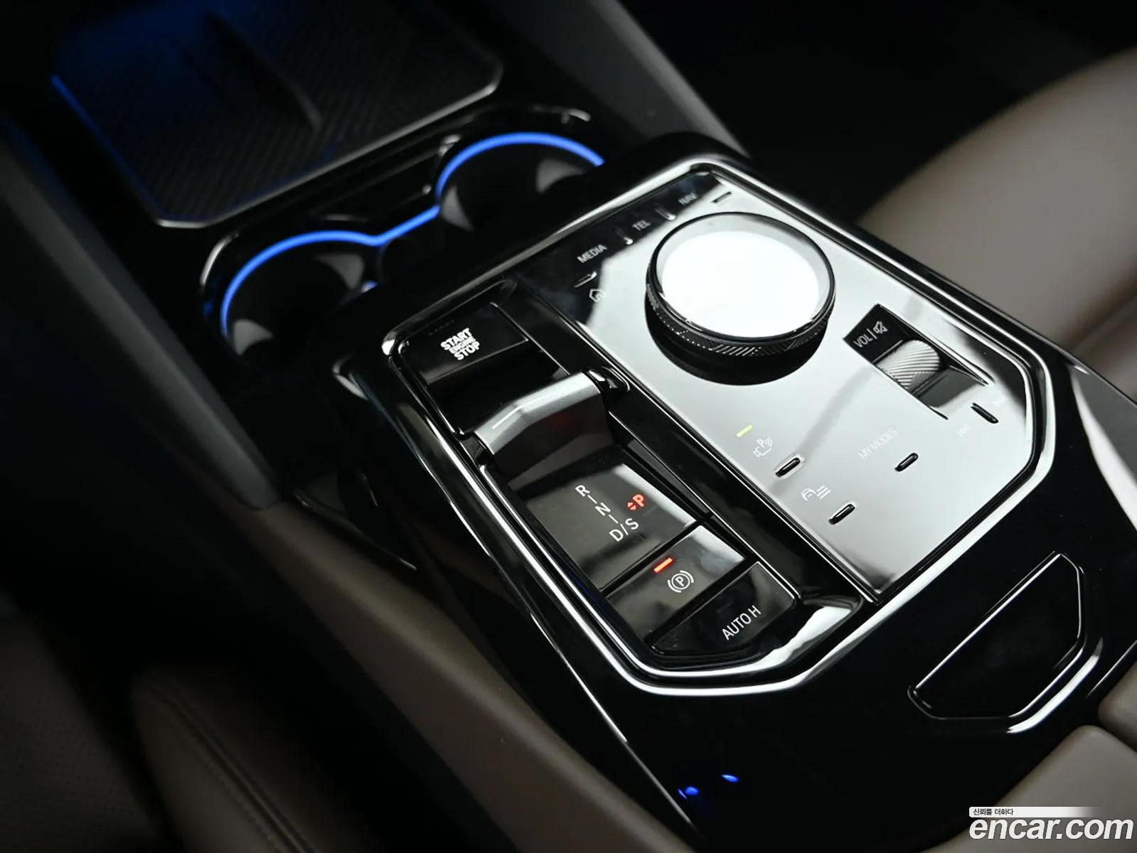 BMW 5 Series 2025 — 11