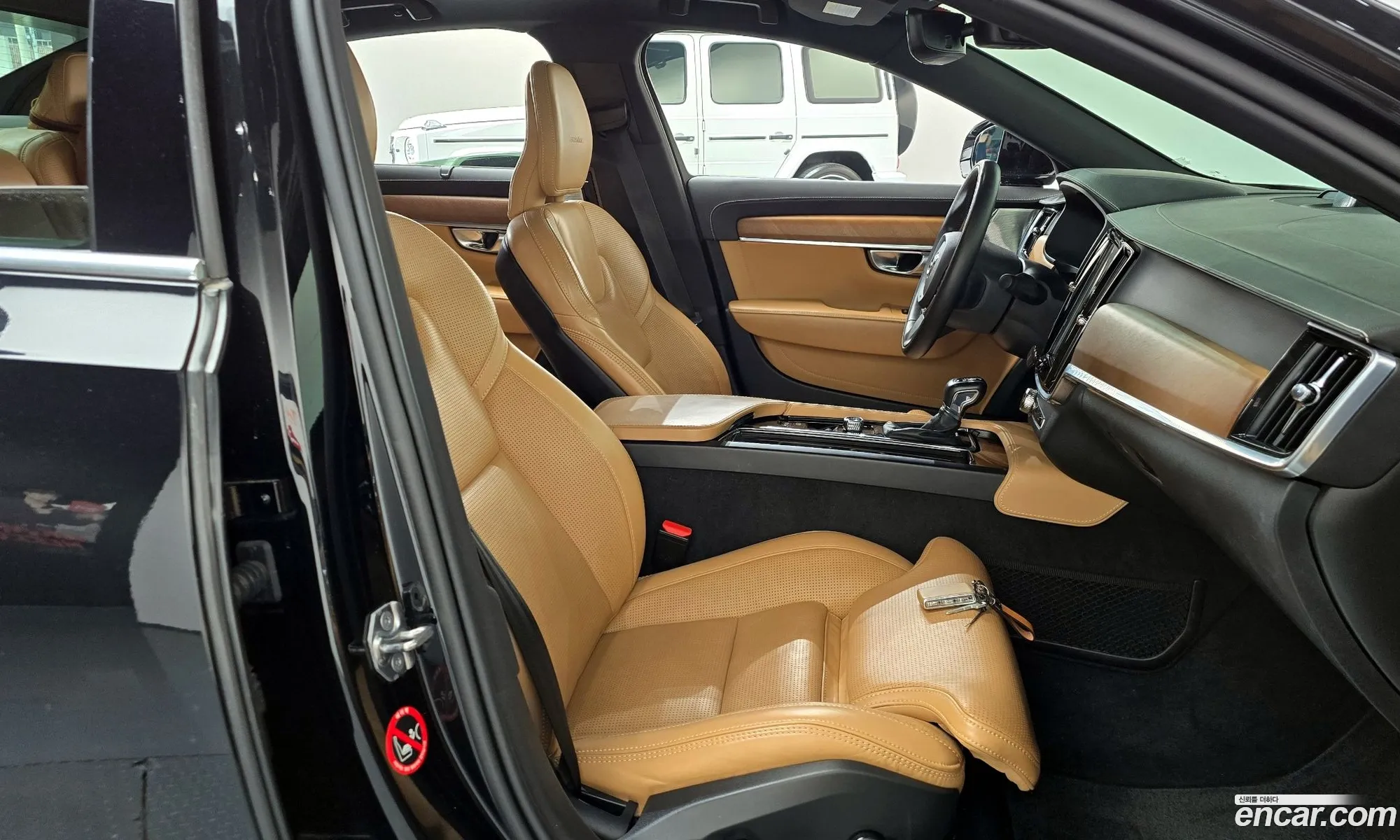 Volvo S90 2019 — 21