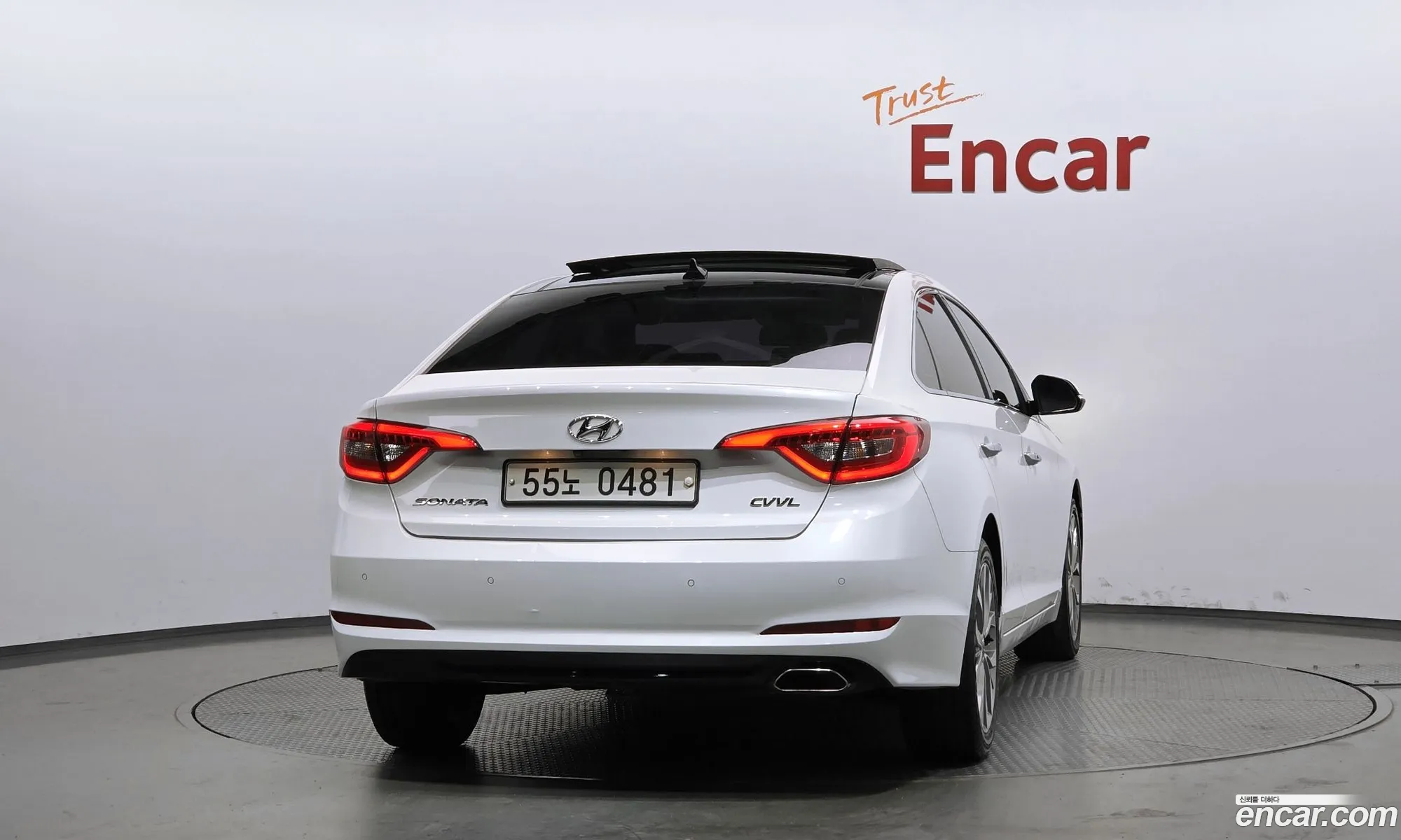 Hyundai LF Sonata 2016 — 13