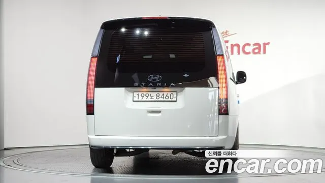 Hyundai Staria 2024 — 3