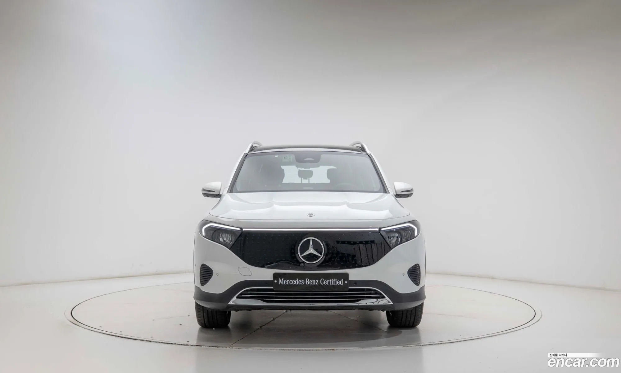 Mercedes-Benz EQB X243 2025 — 20