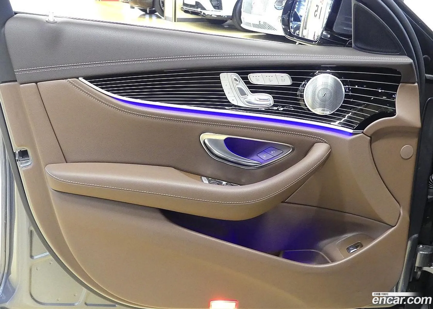 Mercedes-Benz E-Class W213 2019 — 18