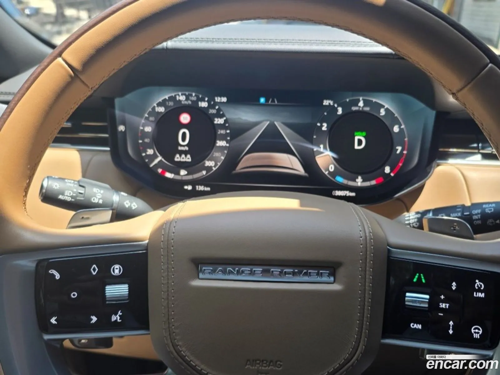 Land Rover Range Rover 2024 — 15