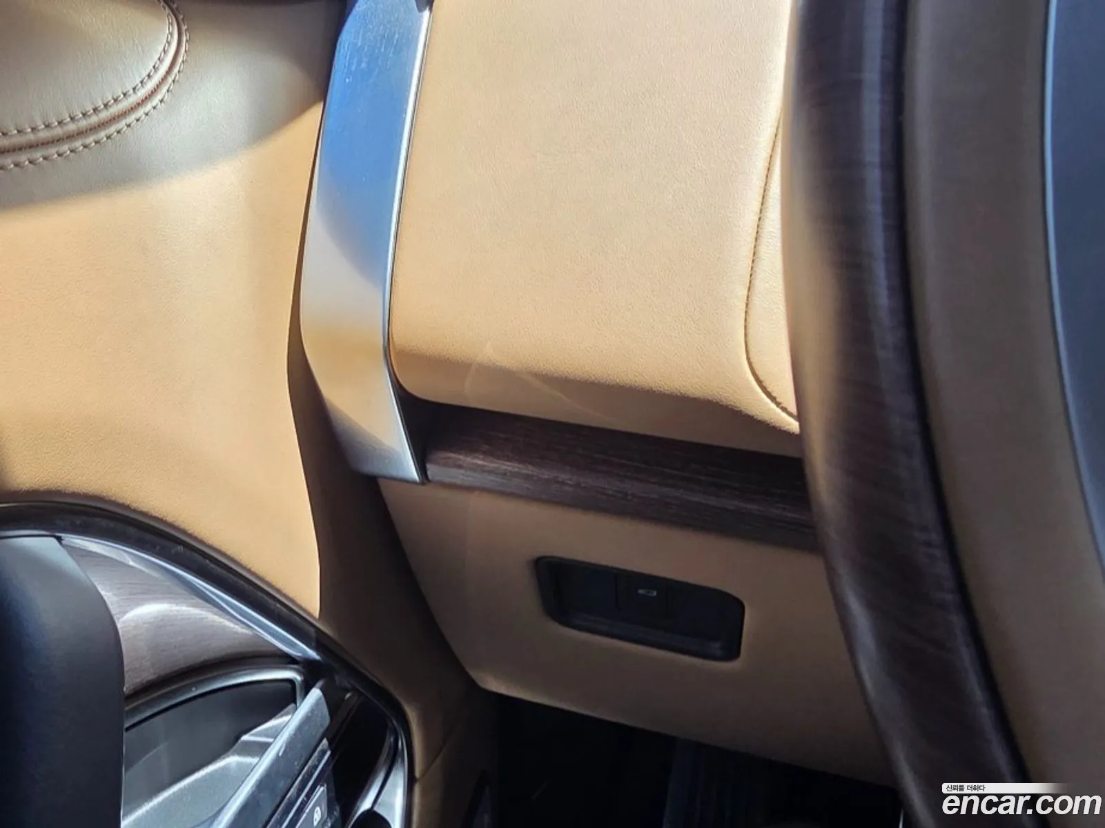 Land Rover Range Rover 2024 — 13