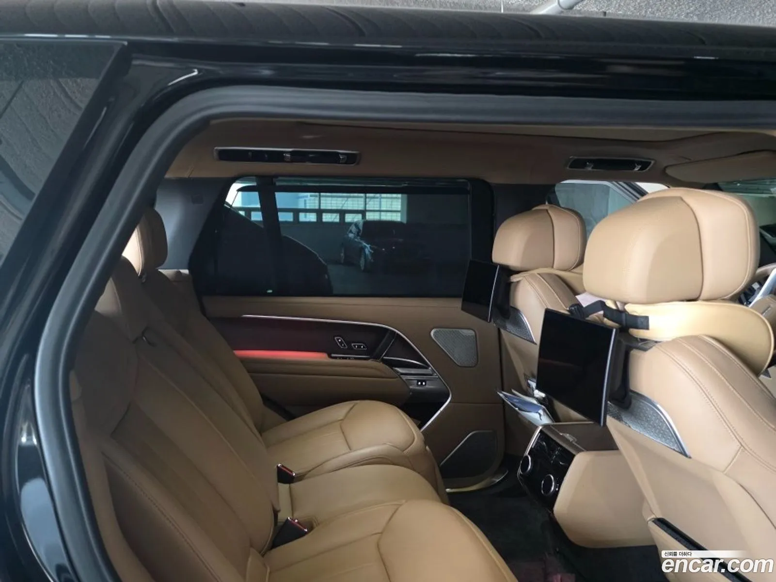 Land Rover Range Rover 2024 — 3