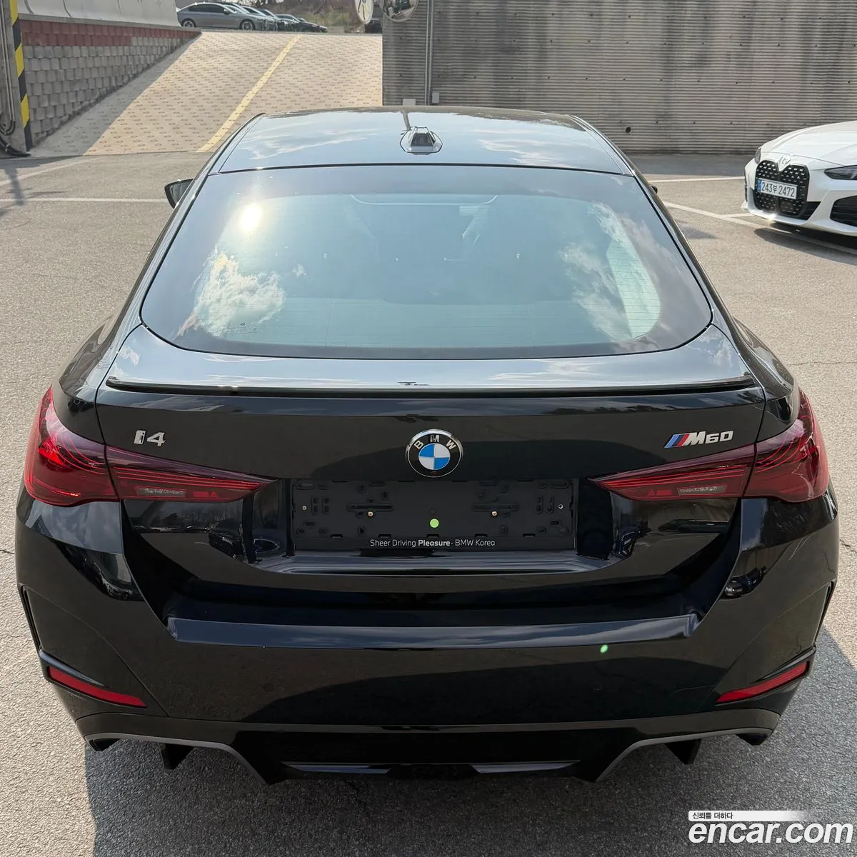 BMW i4 2026 — 5