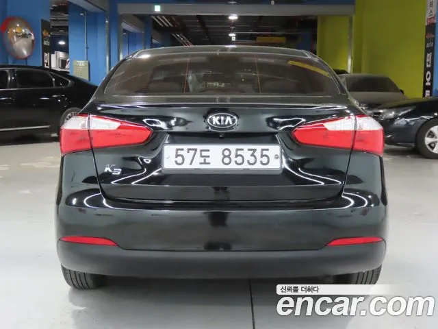 Kia K3 2015 — 2