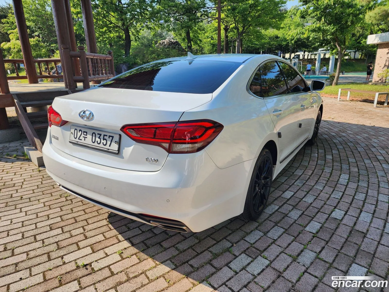 Hyundai Aslan 2015 — 7