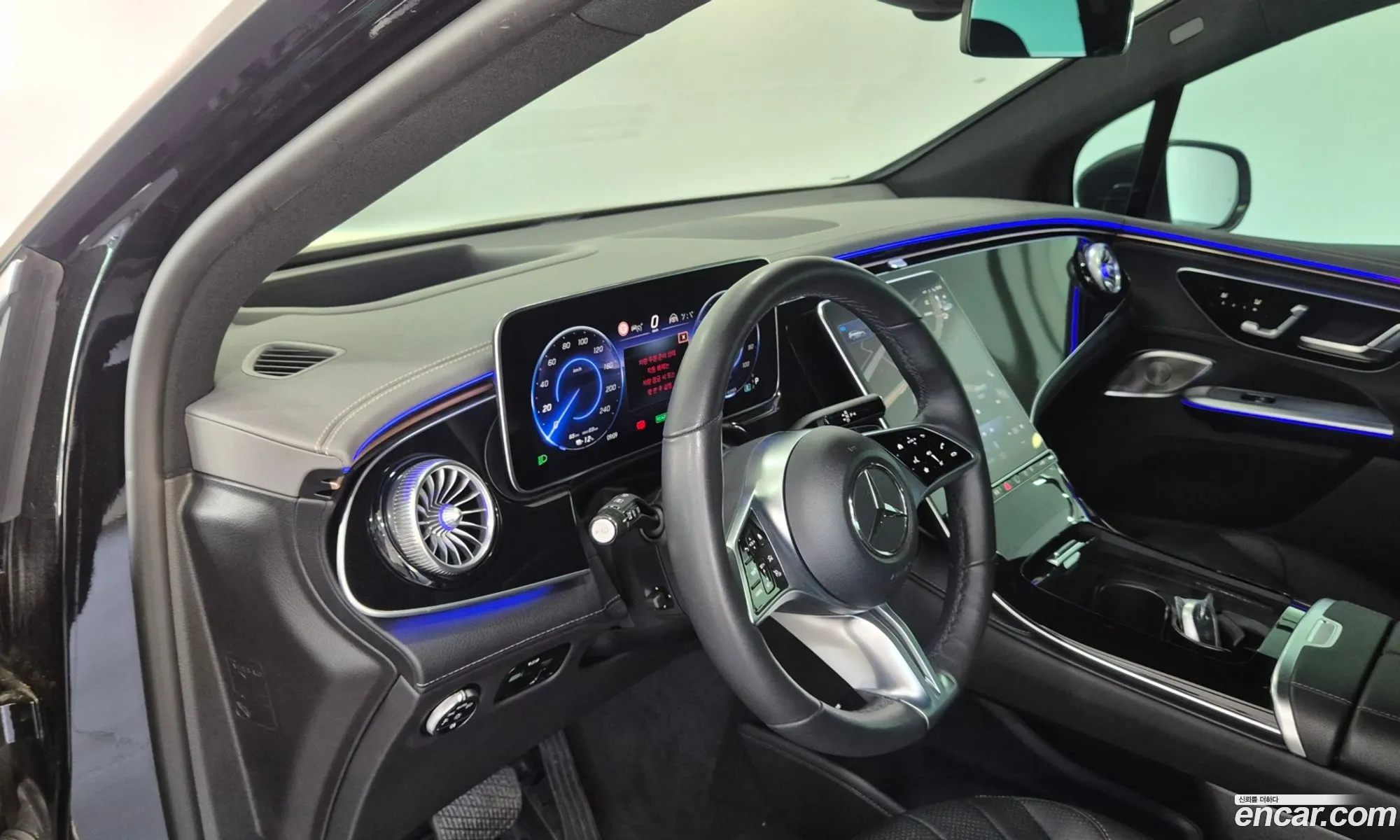Mercedes-Benz EQE SUV X294 2023 — 7