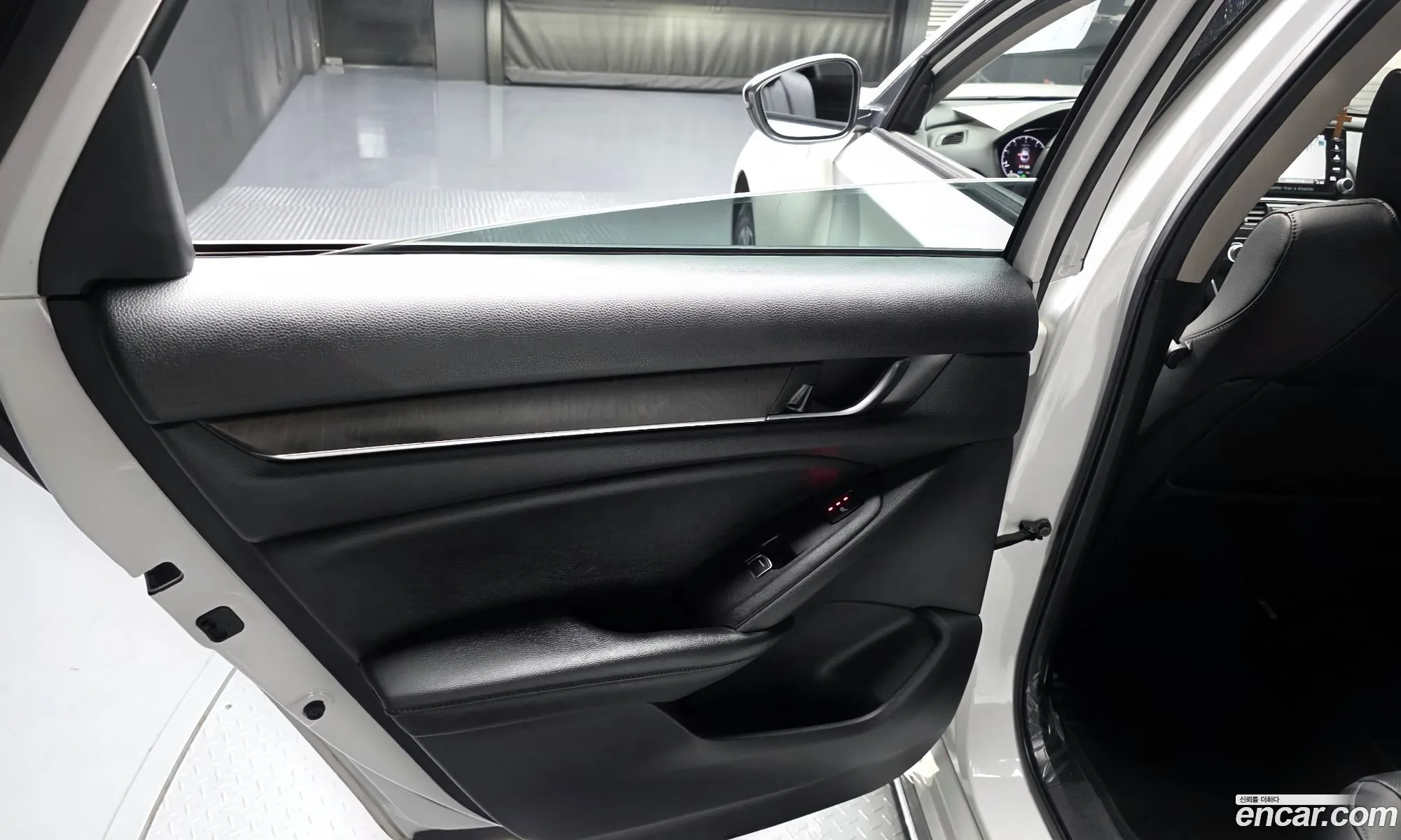 Honda Accord 10th Gen 2019 — 31