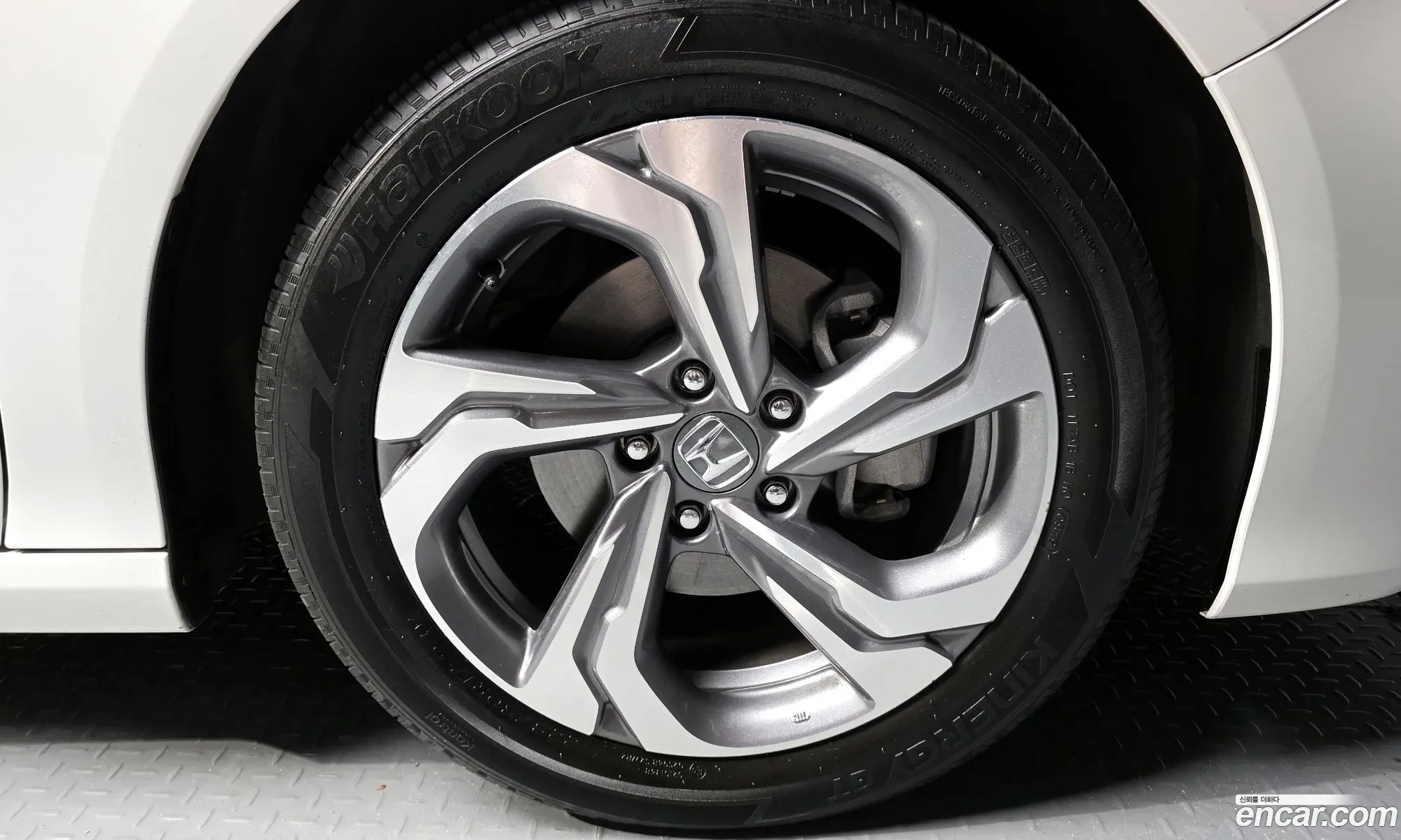 Honda Accord 10th Gen 2019 — 7