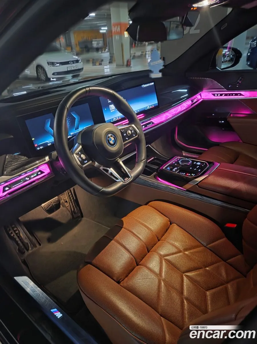 BMW i7 2024 — 6