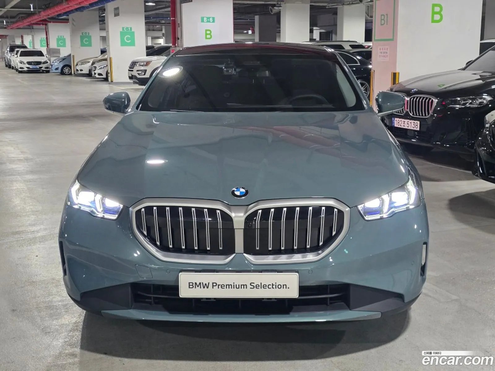 BMW 5 Series 2025 — 18
