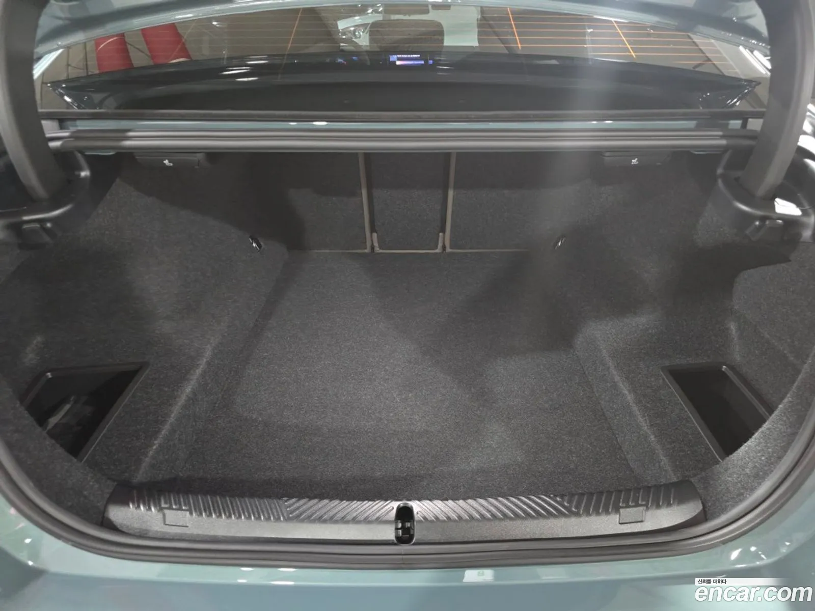 BMW 5 Series 2025 — 20