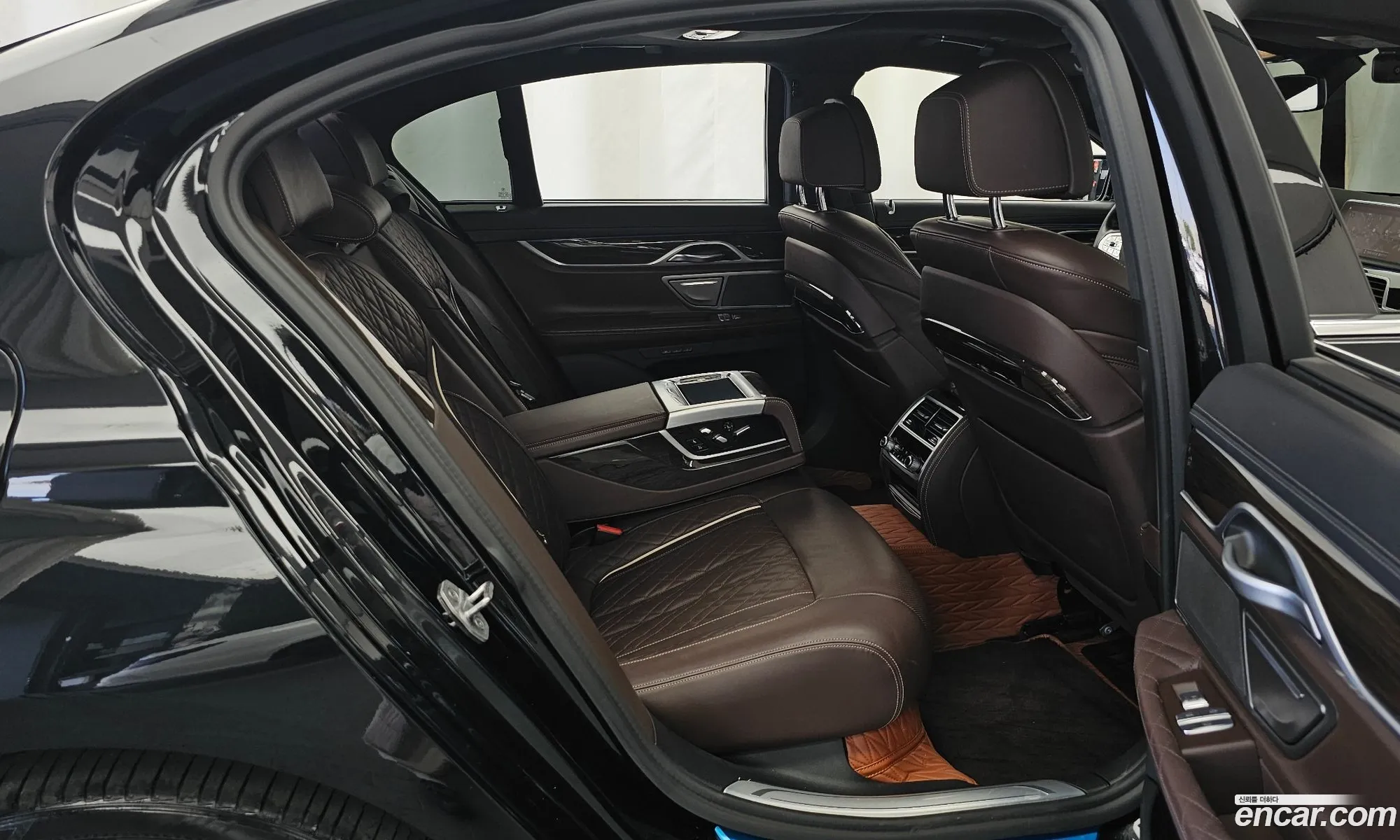 BMW 7 Series 2020 WBA7D6106MCF43927 — 9