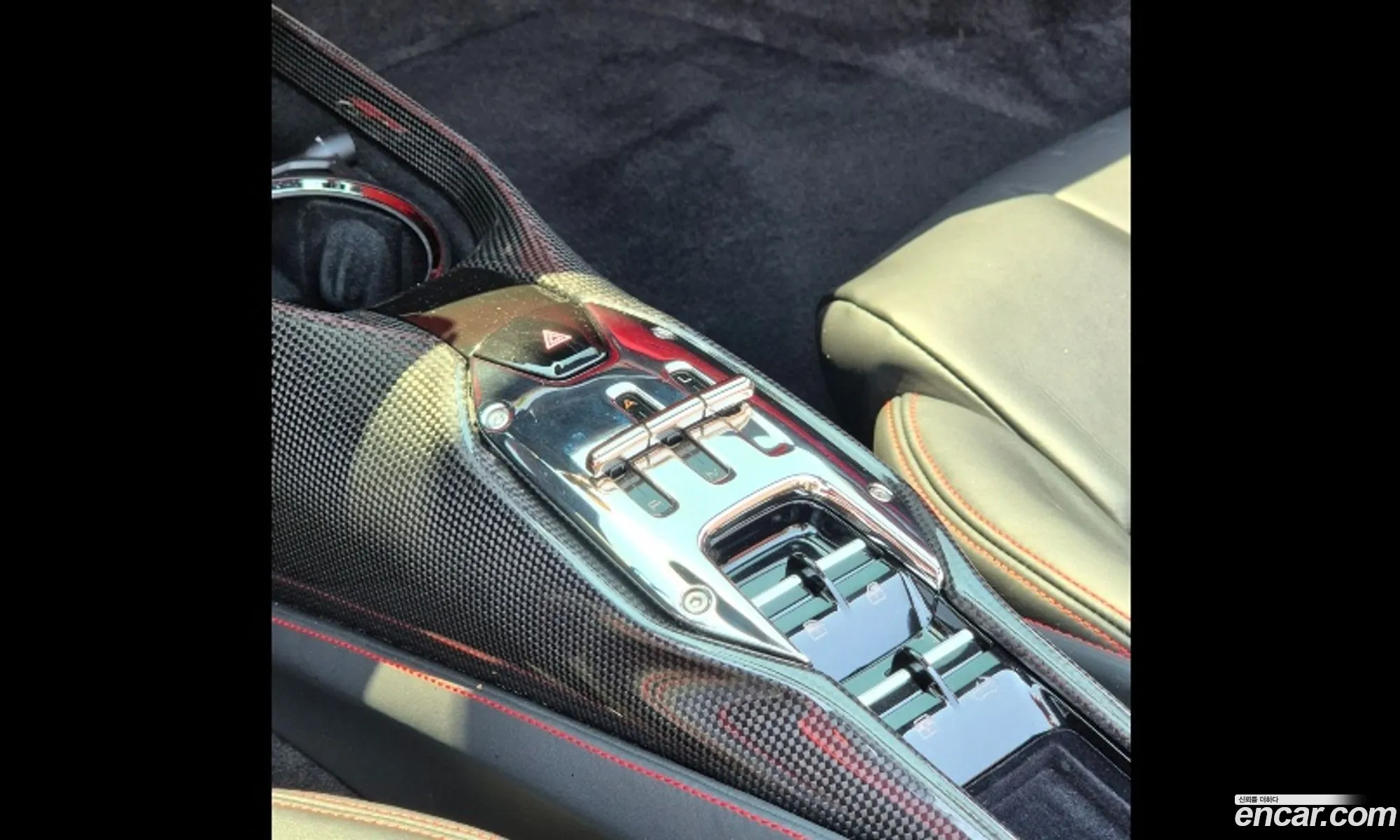 Ferrari SF90 Spider