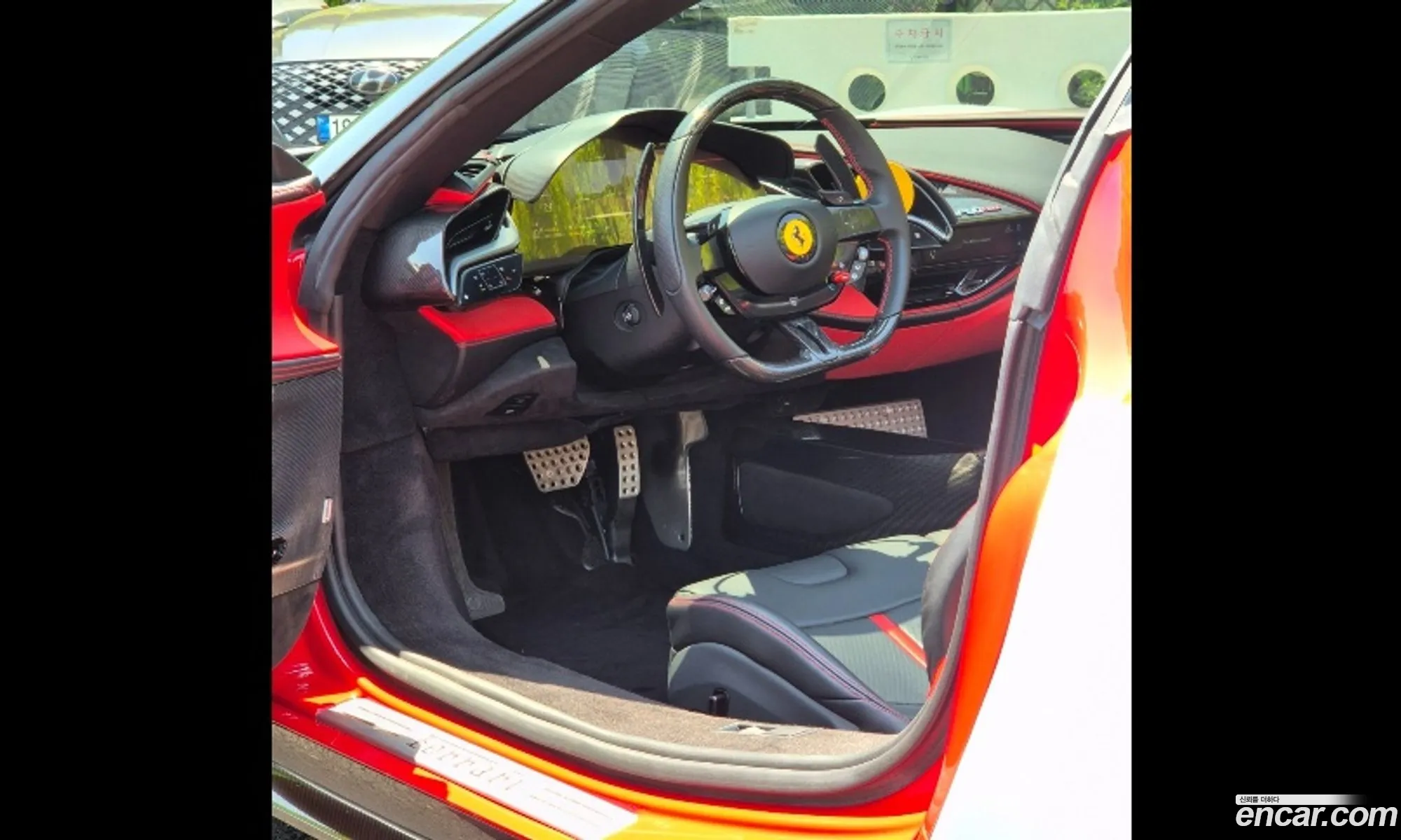 Ferrari SF90 Spider