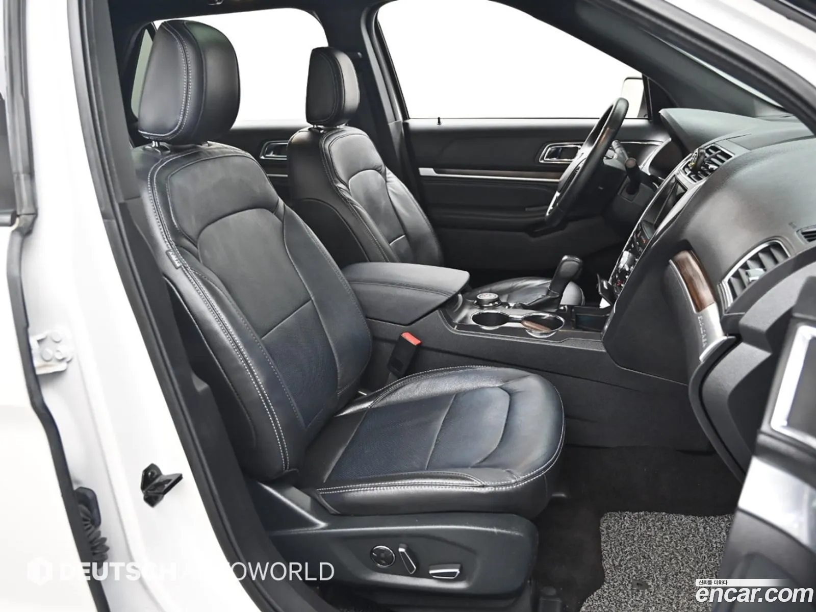 Ford Explorer 2018 — 16