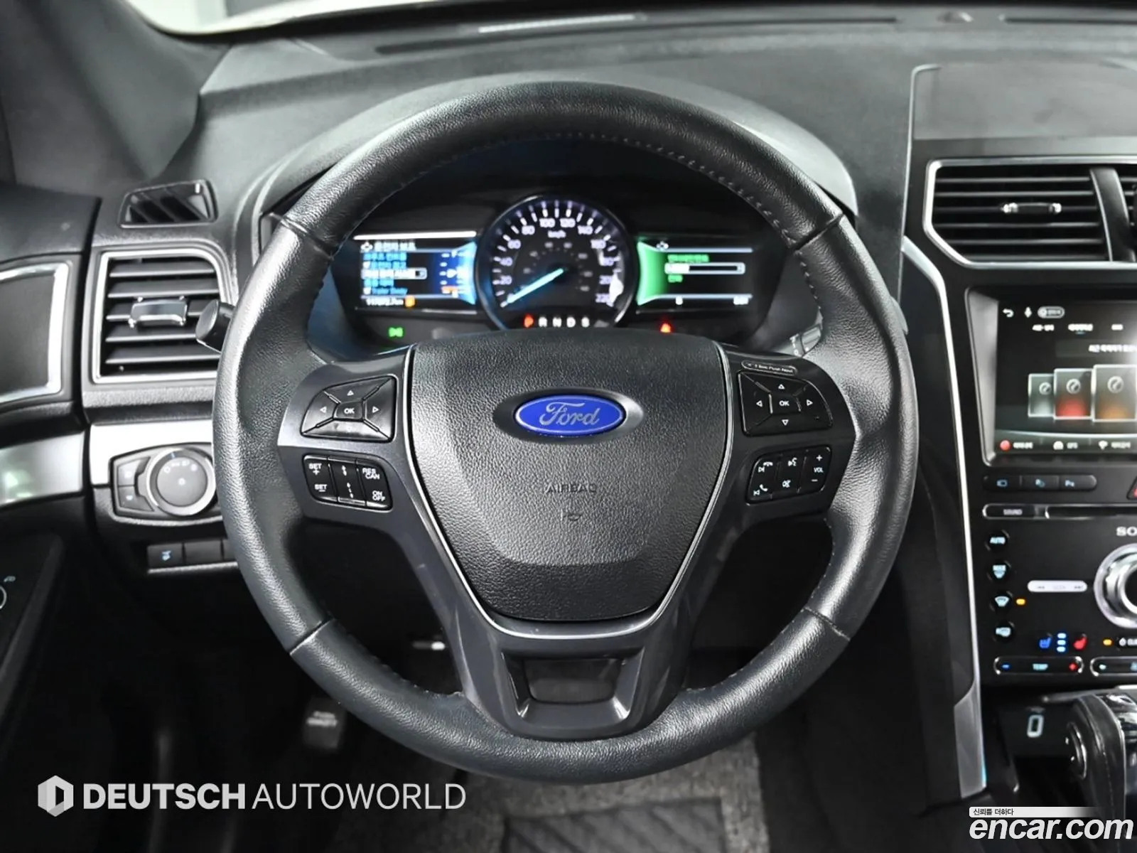 Ford Explorer 2018 — 12