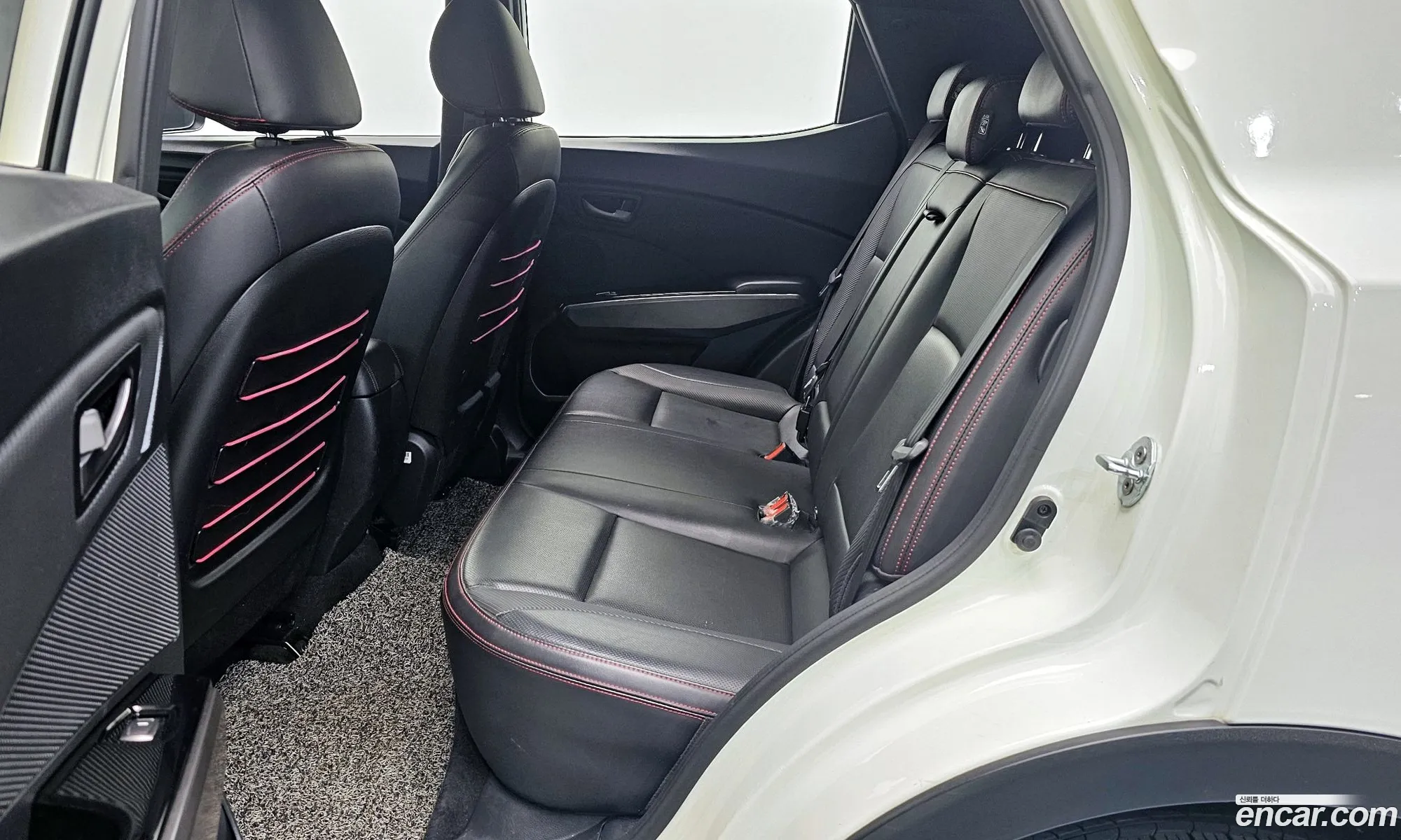 KG Mobility (SsangYong) Tivoli 2020 — 27