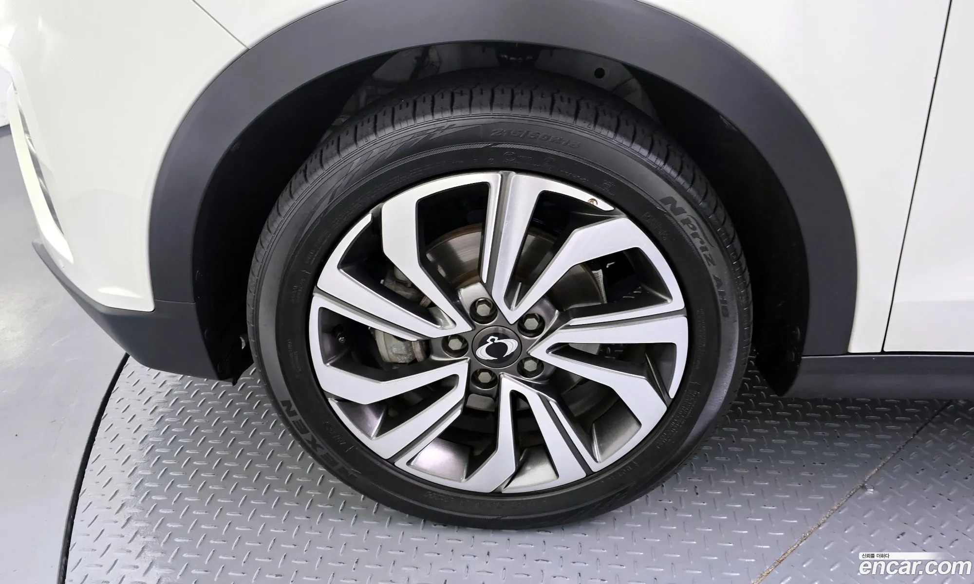 KG Mobility (SsangYong) Tivoli 2020 — 28