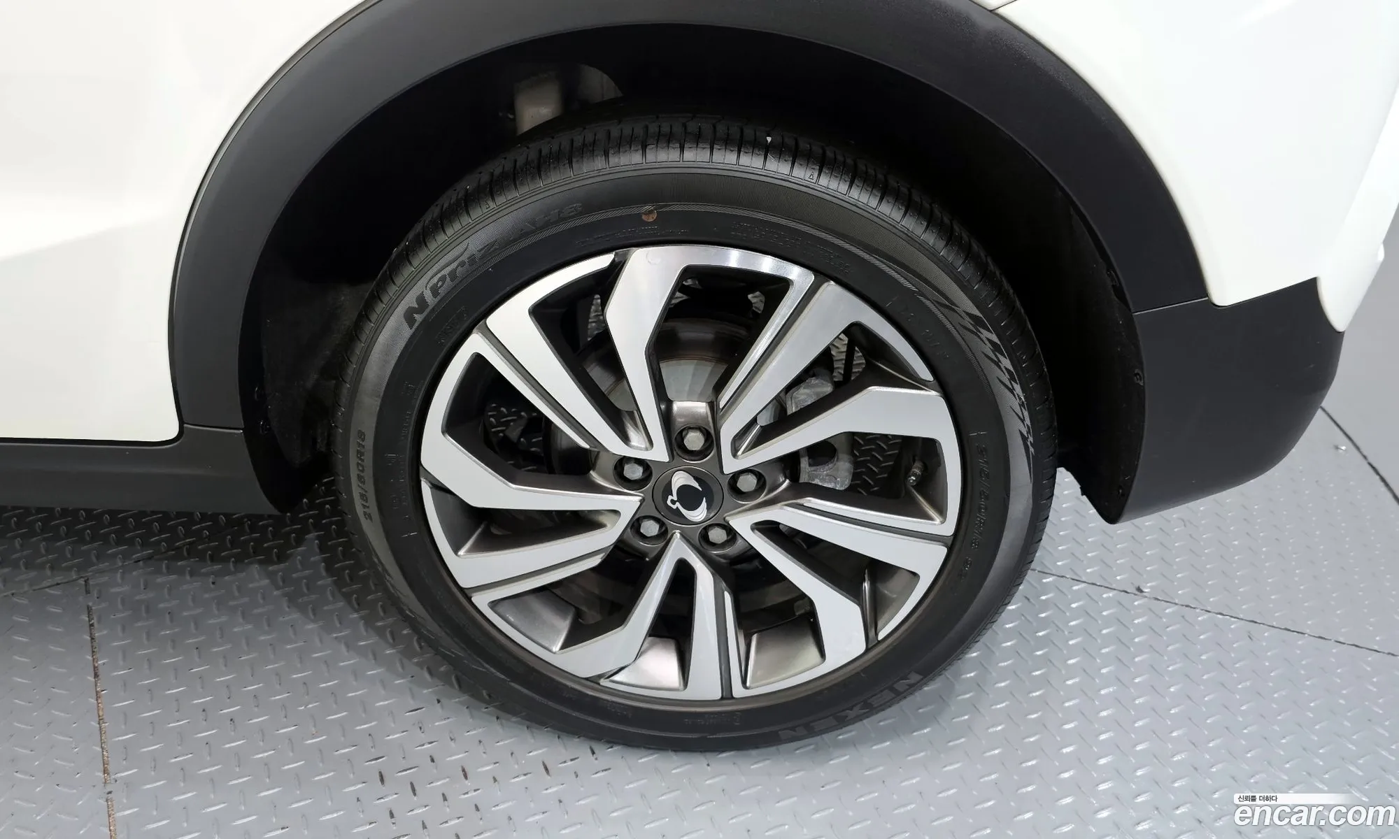 KG Mobility (SsangYong) Tivoli 2020 — 19