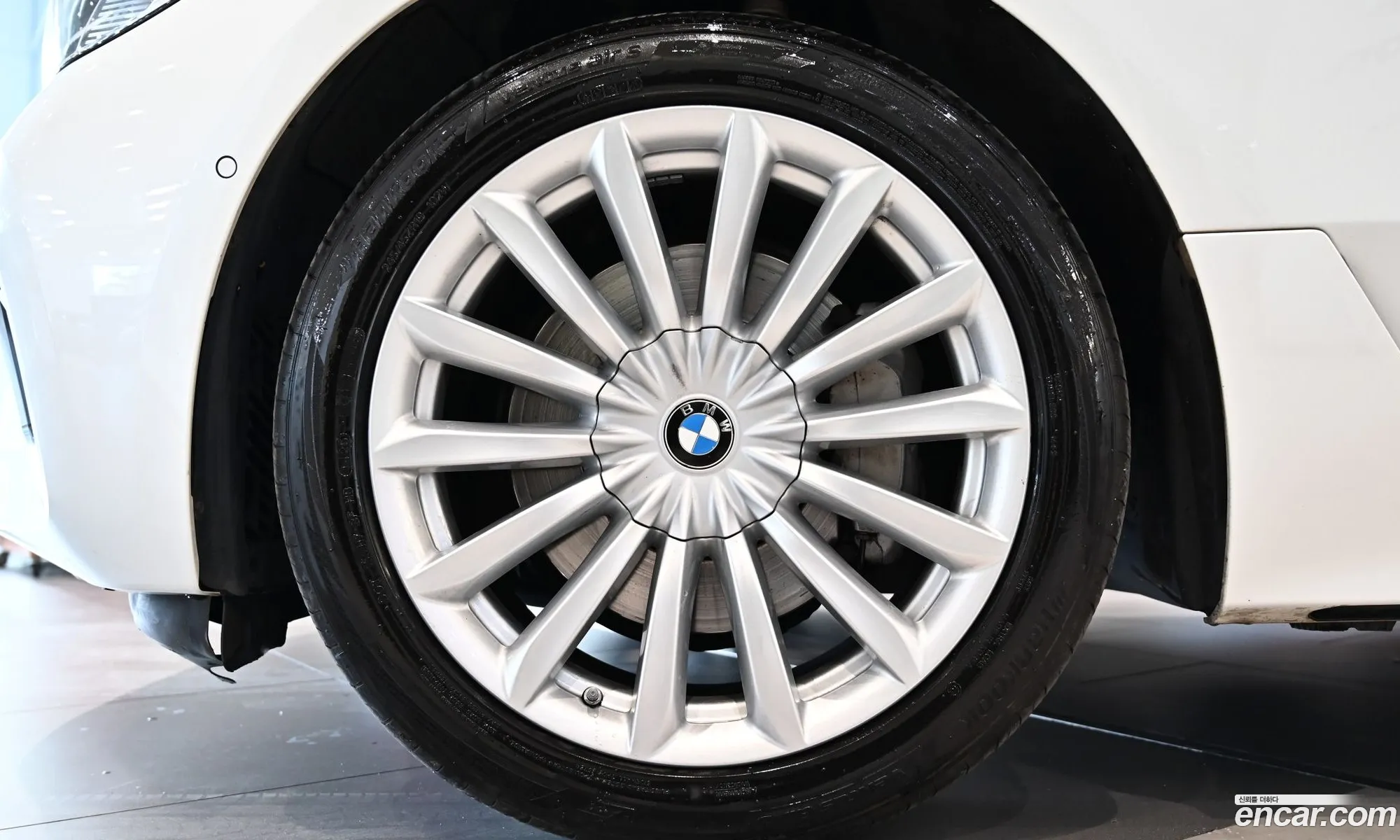 BMW 6 Series GT 2023 — 8