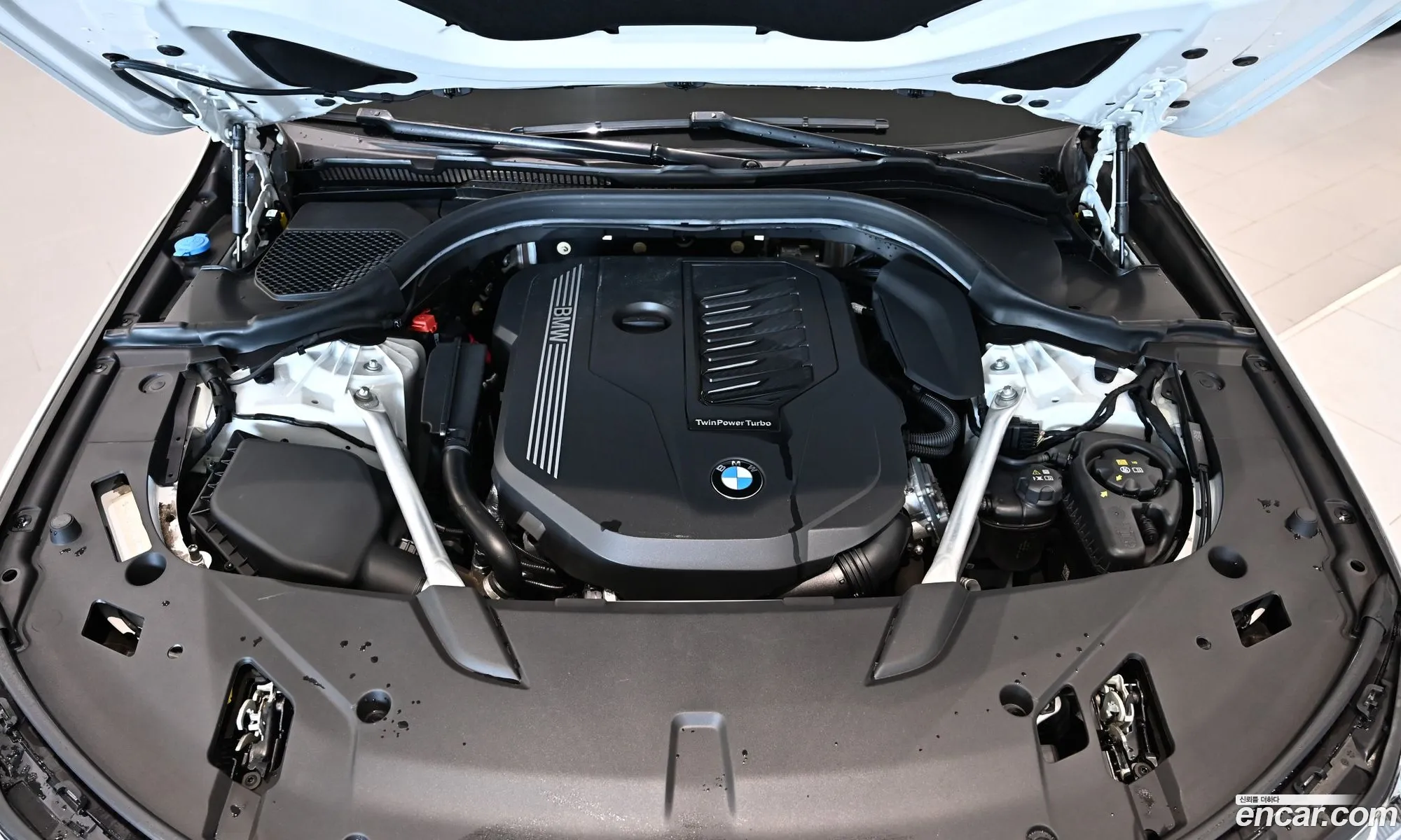 BMW 6 Series GT 2023 — 15