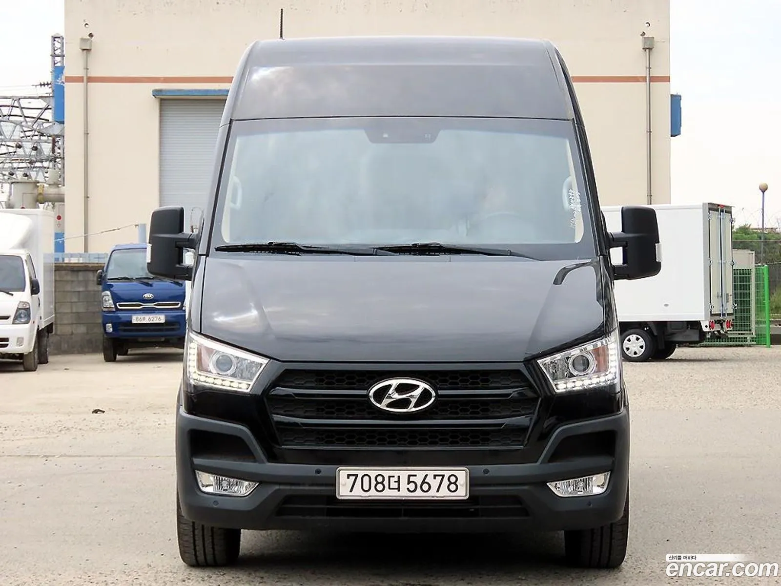 Hyundai Solati 2017 — 10