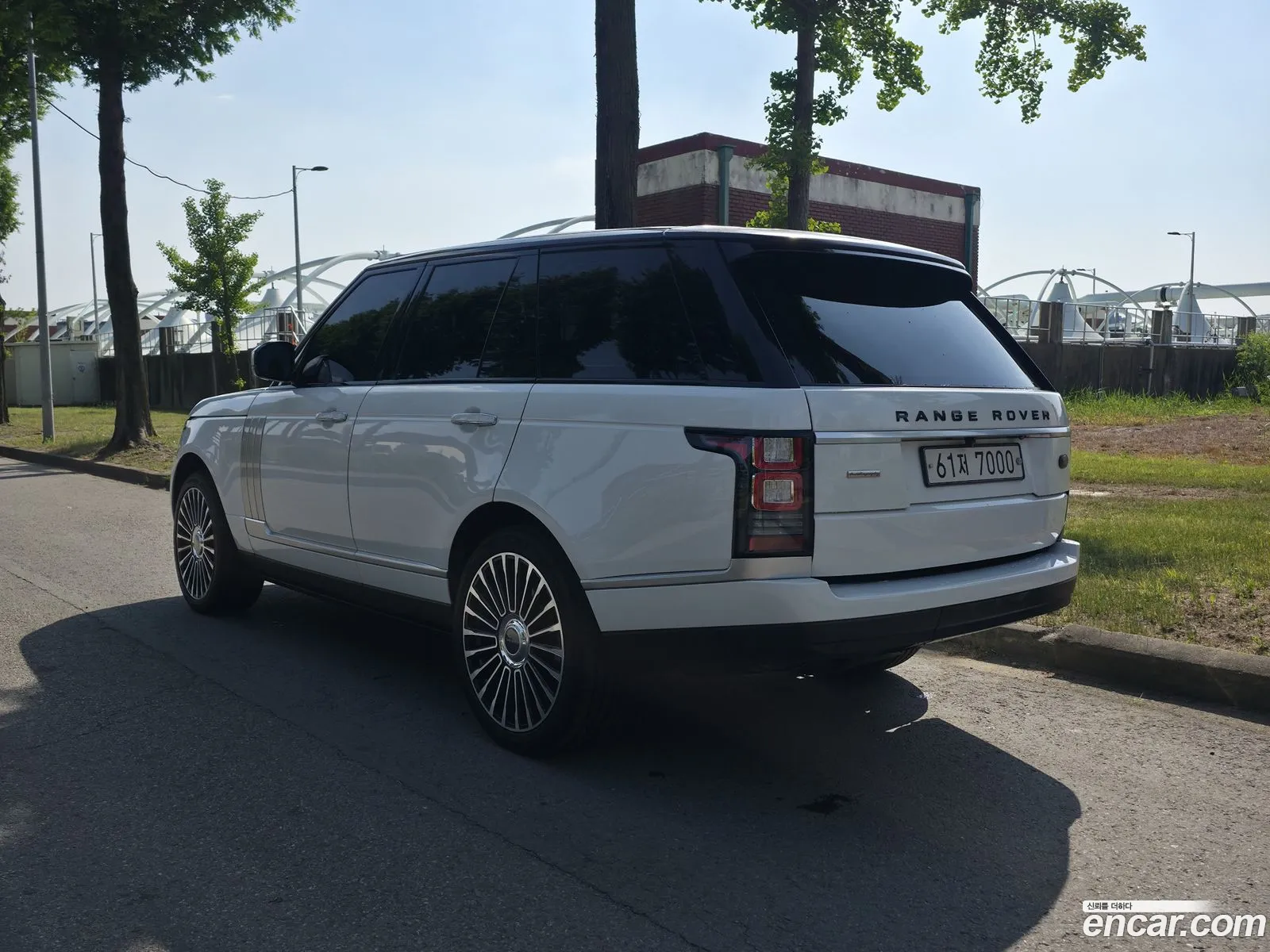 Land Rover Range Rover 2013 — 12