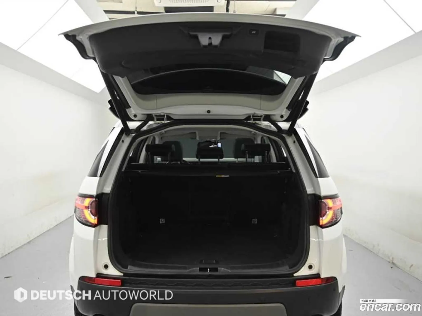 Land Rover Discovery Sport 2017 — 20