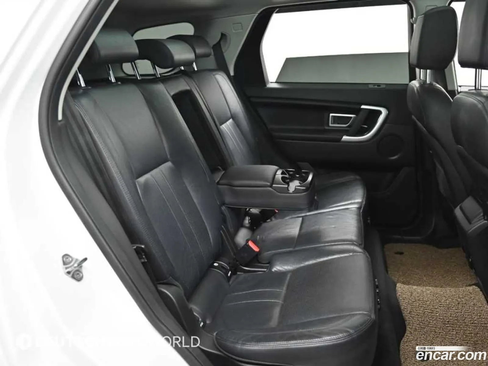 Land Rover Discovery Sport 2017 — 4