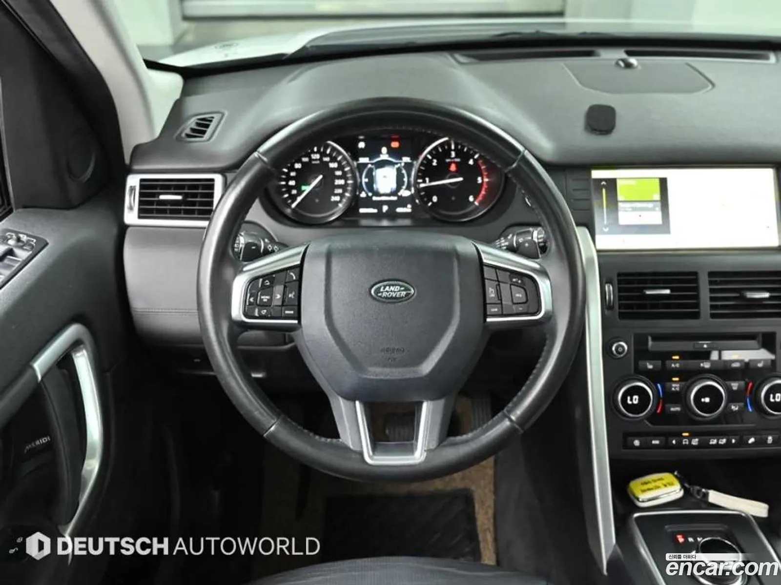 Land Rover Discovery Sport 2017 — 13