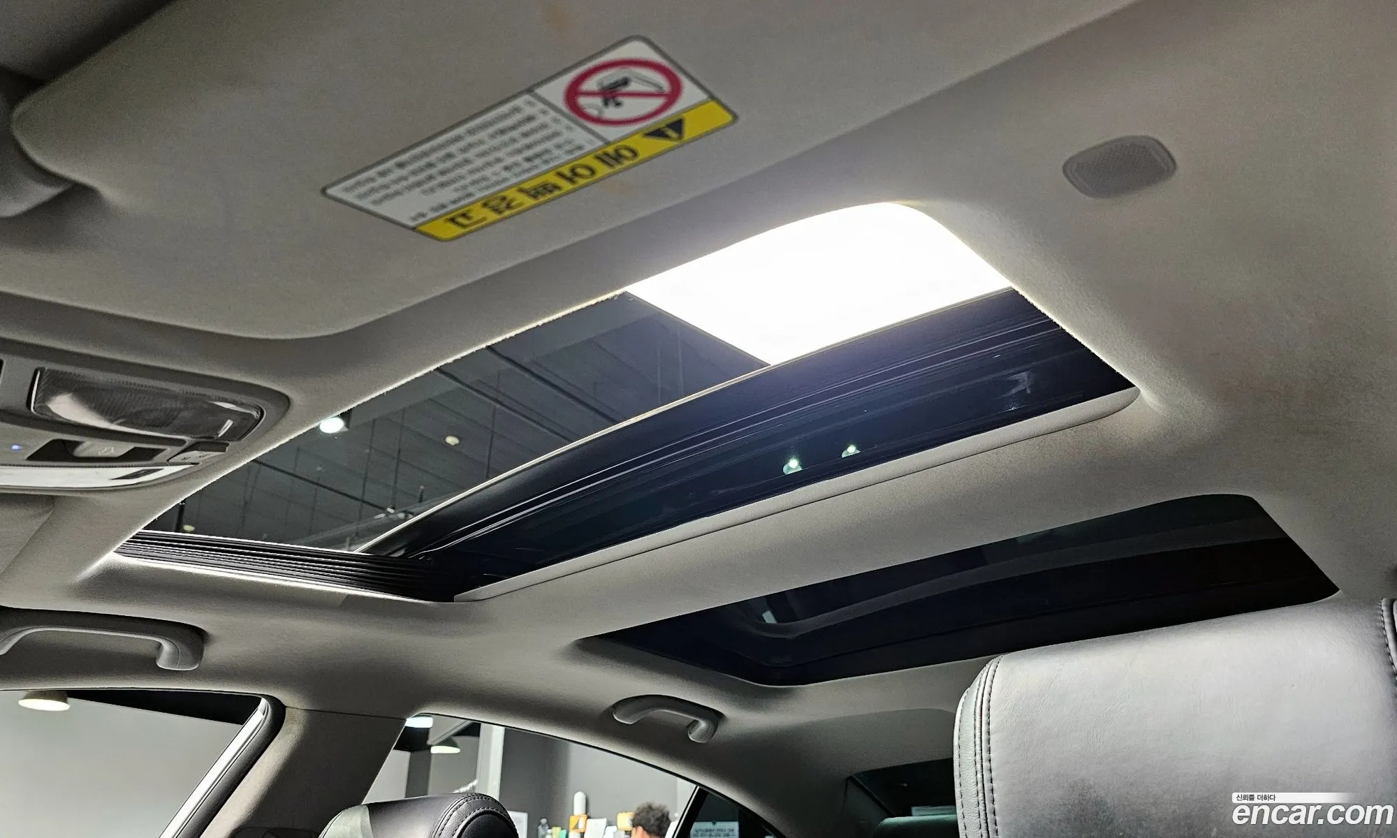 Kia K7 2015 — 12